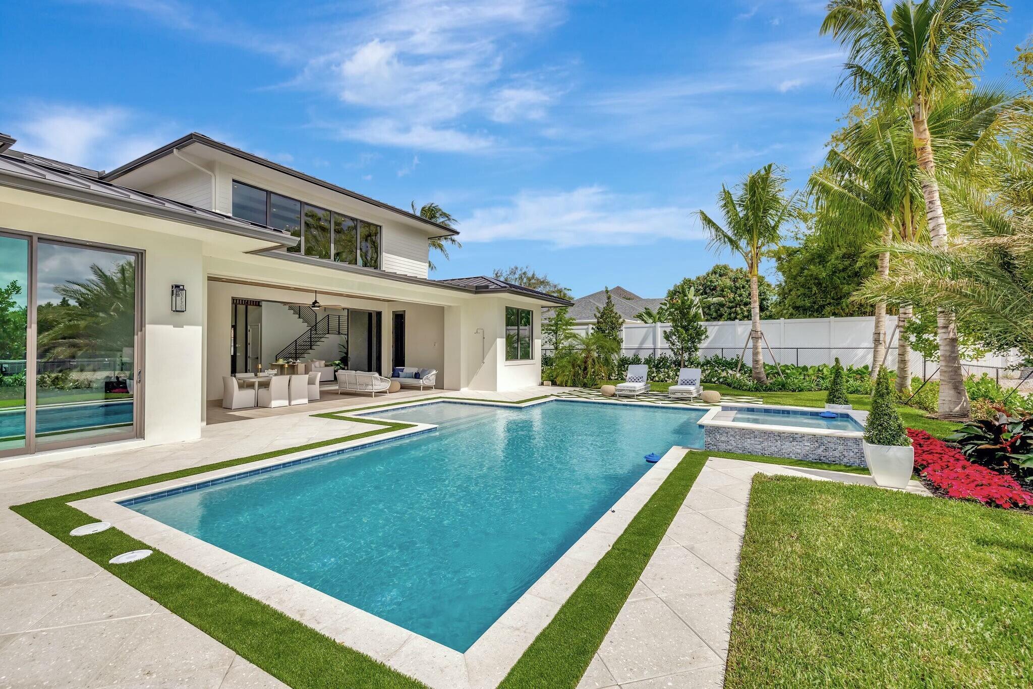 Grace's Manor - Residential