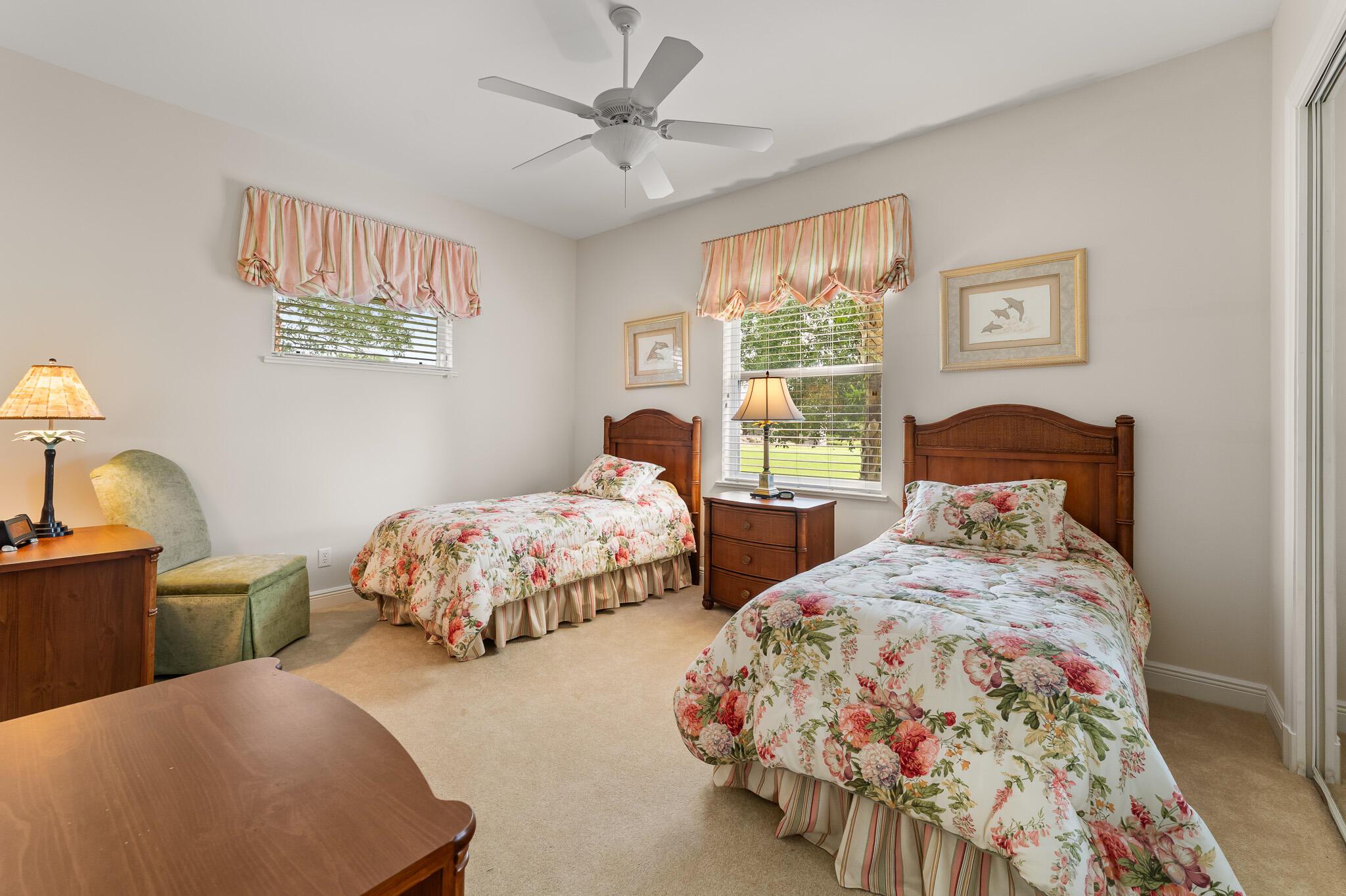 COUNTRY CLUB ESTATES - Residential