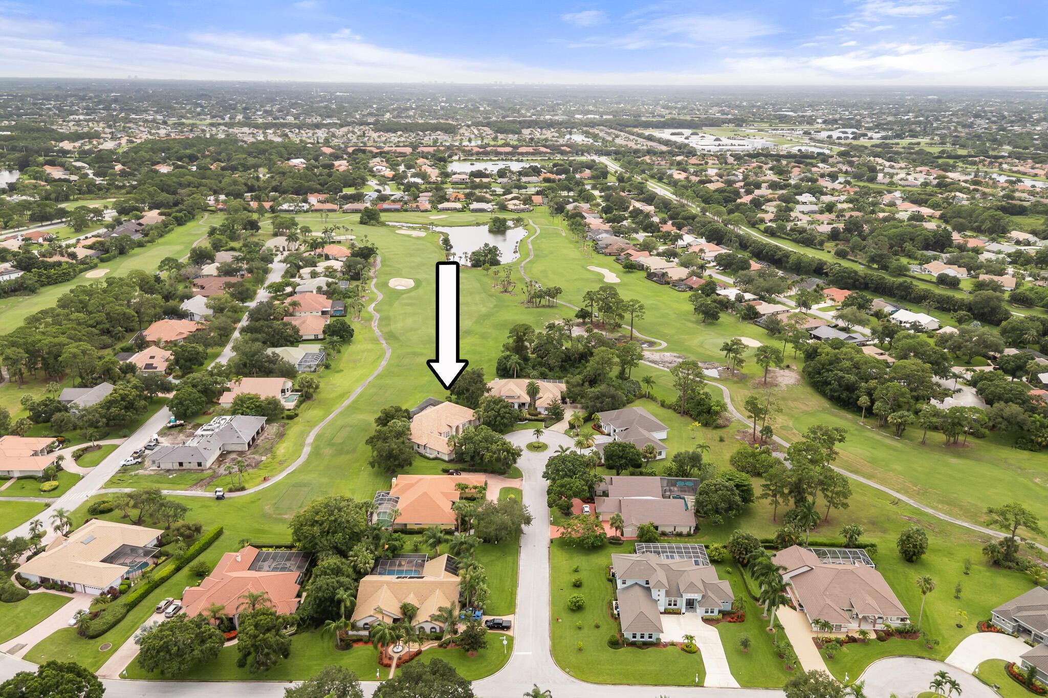 COUNTRY CLUB ESTATES - Residential