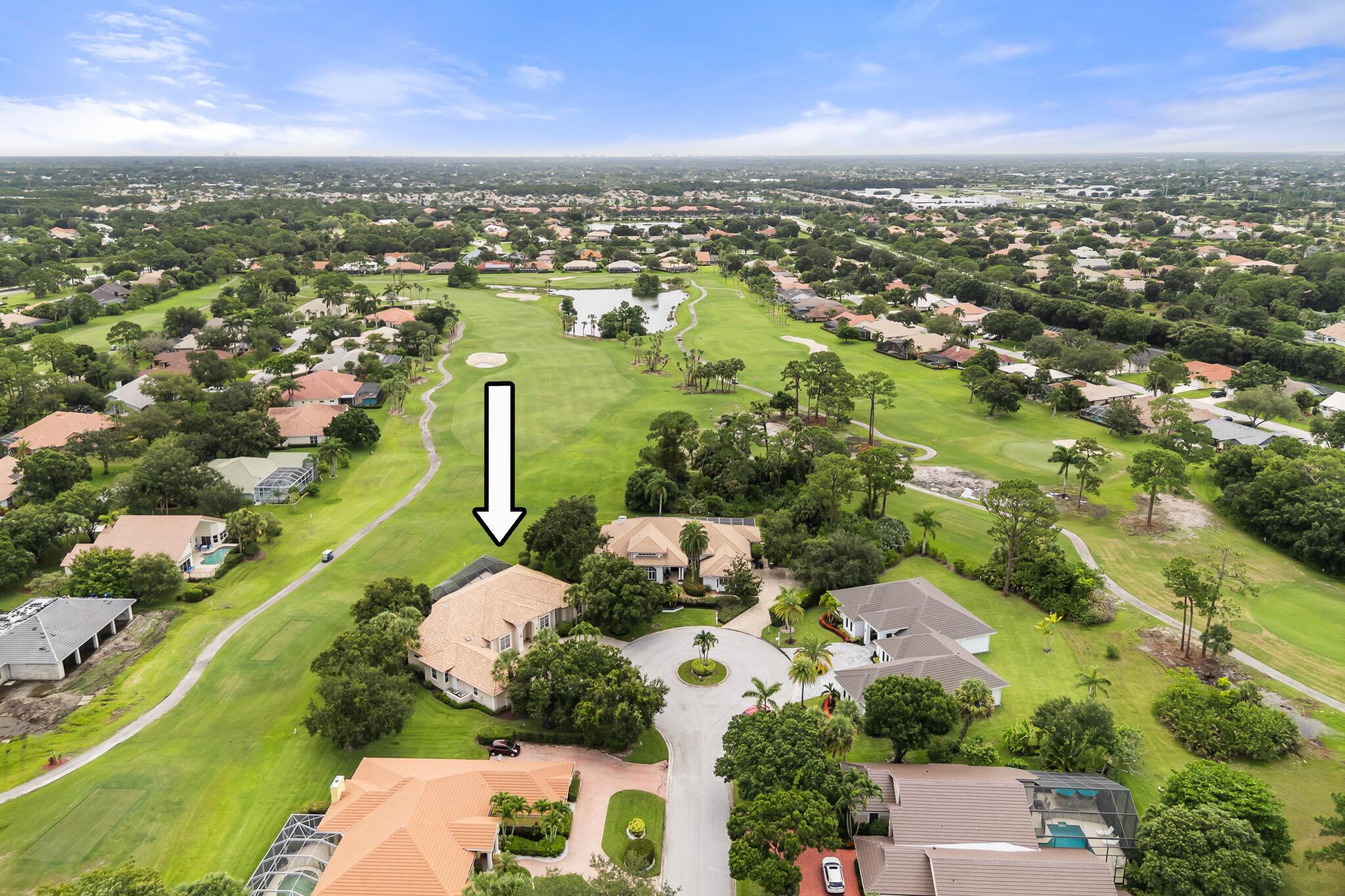 COUNTRY CLUB ESTATES - Residential