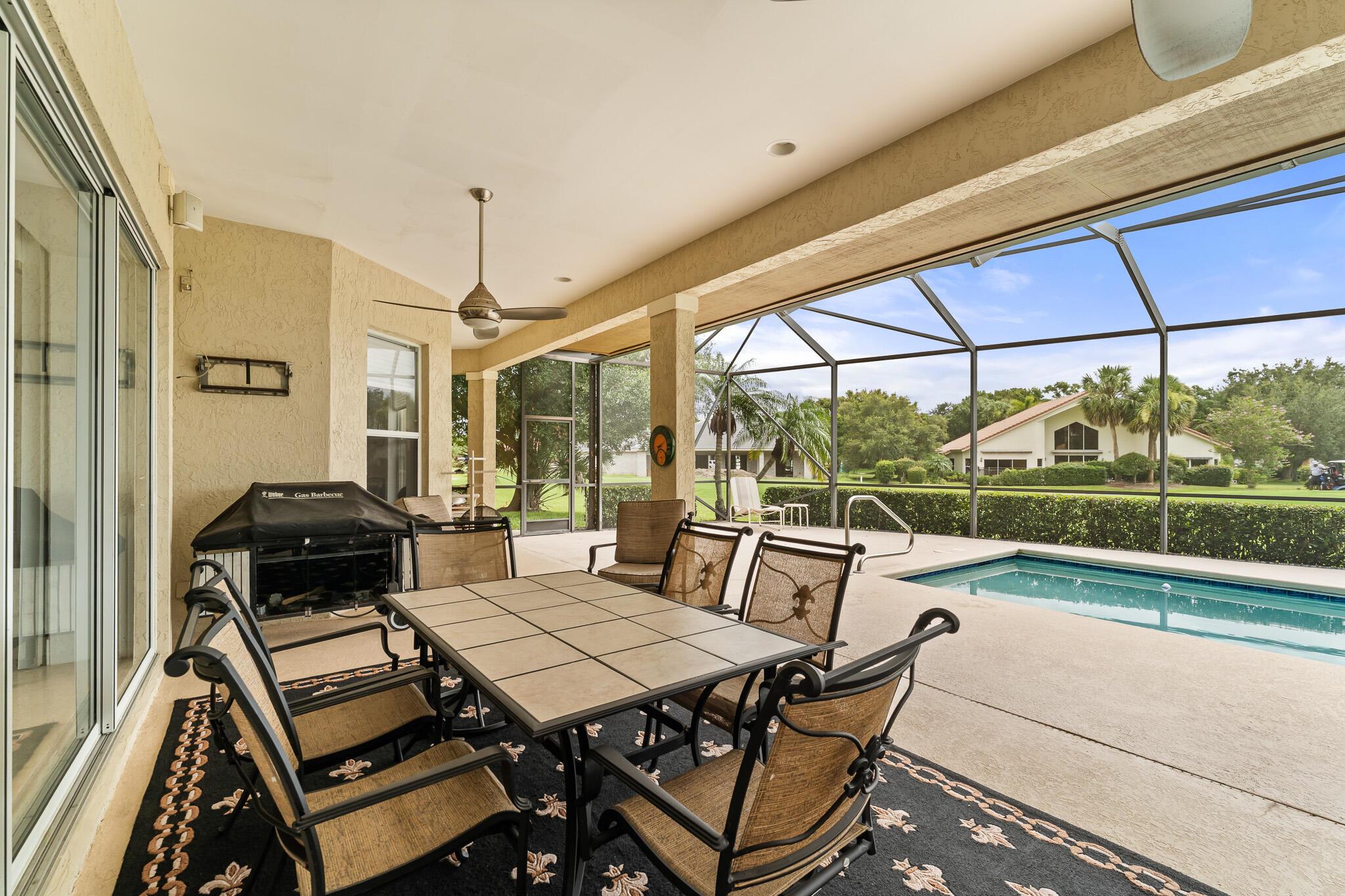 COUNTRY CLUB ESTATES - Residential