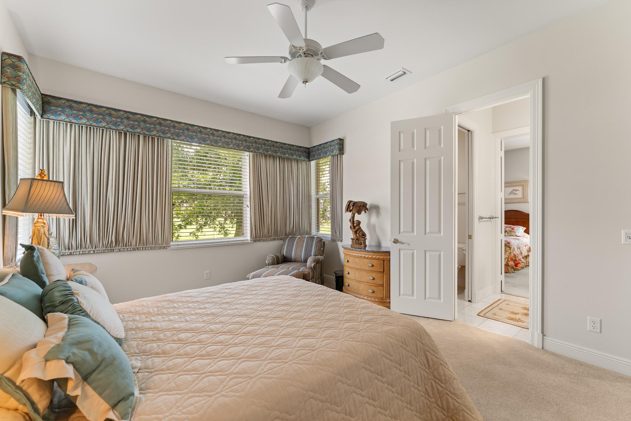 COUNTRY CLUB ESTATES - Residential