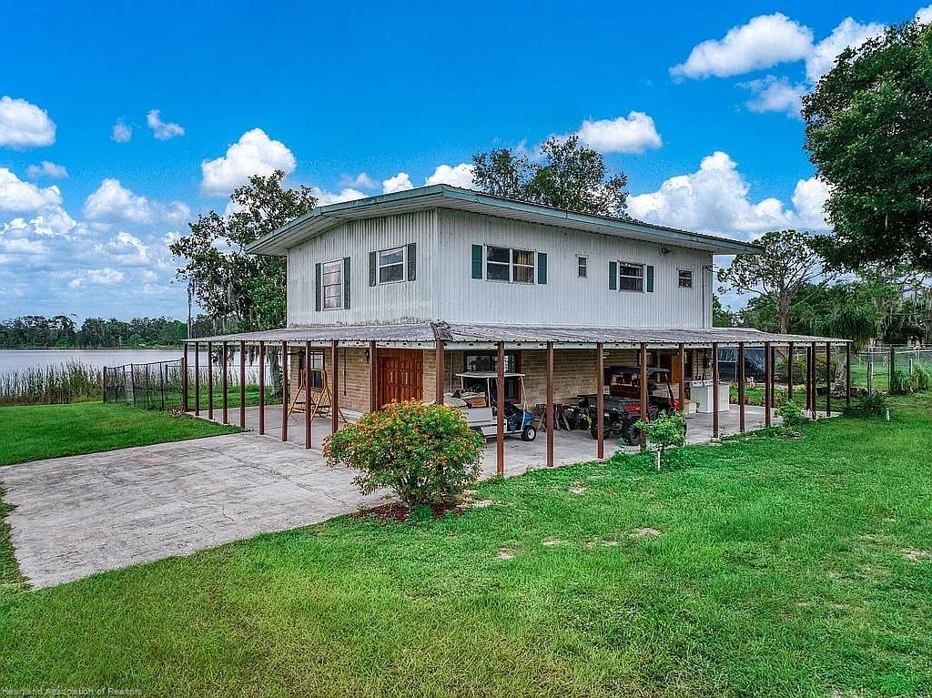115 Heinley Road