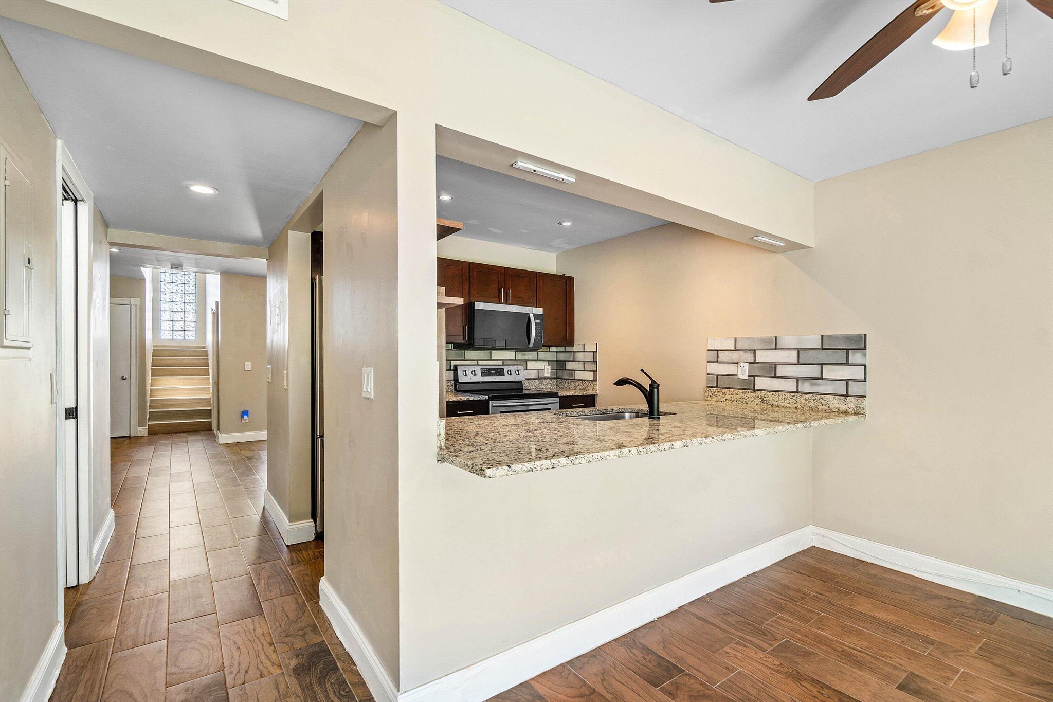 PARK PLACE TOWNHOMES - Residential Lease