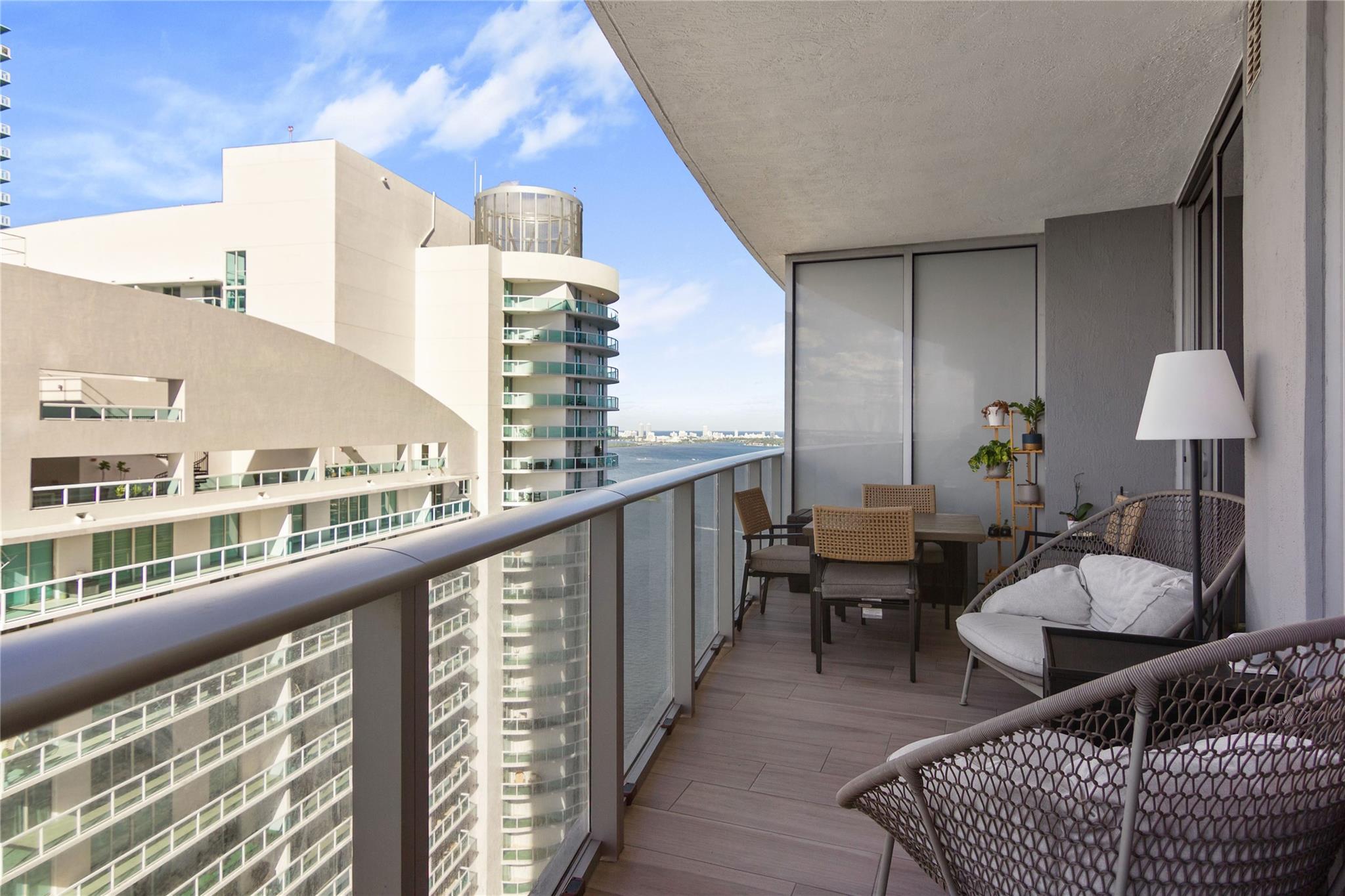 Aria on the Bay - Residential