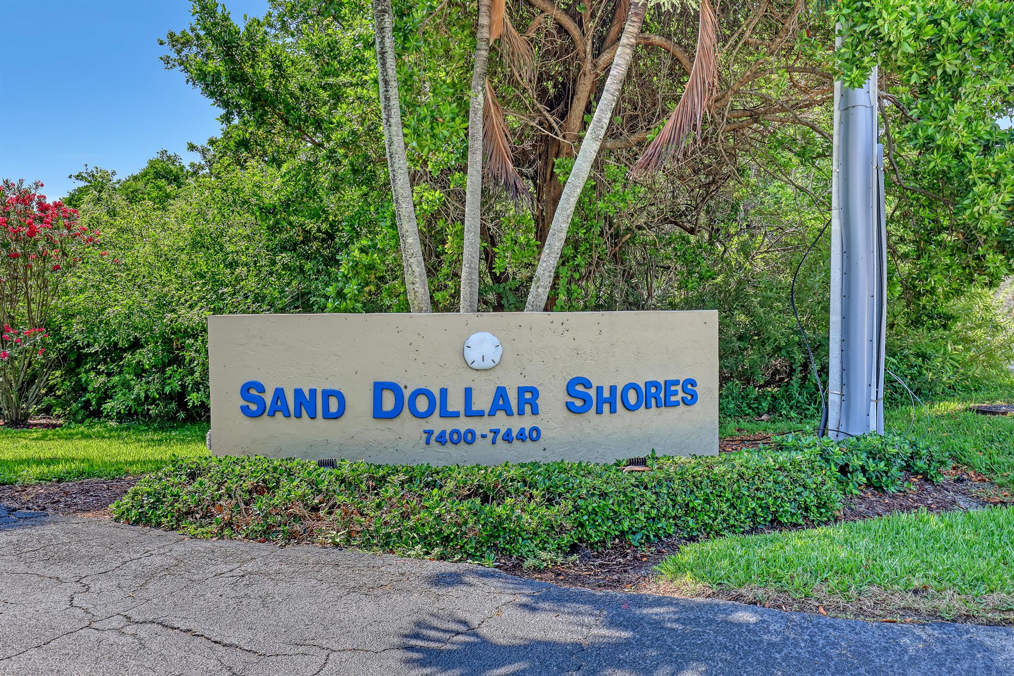 7430 S Ocean Drive 319