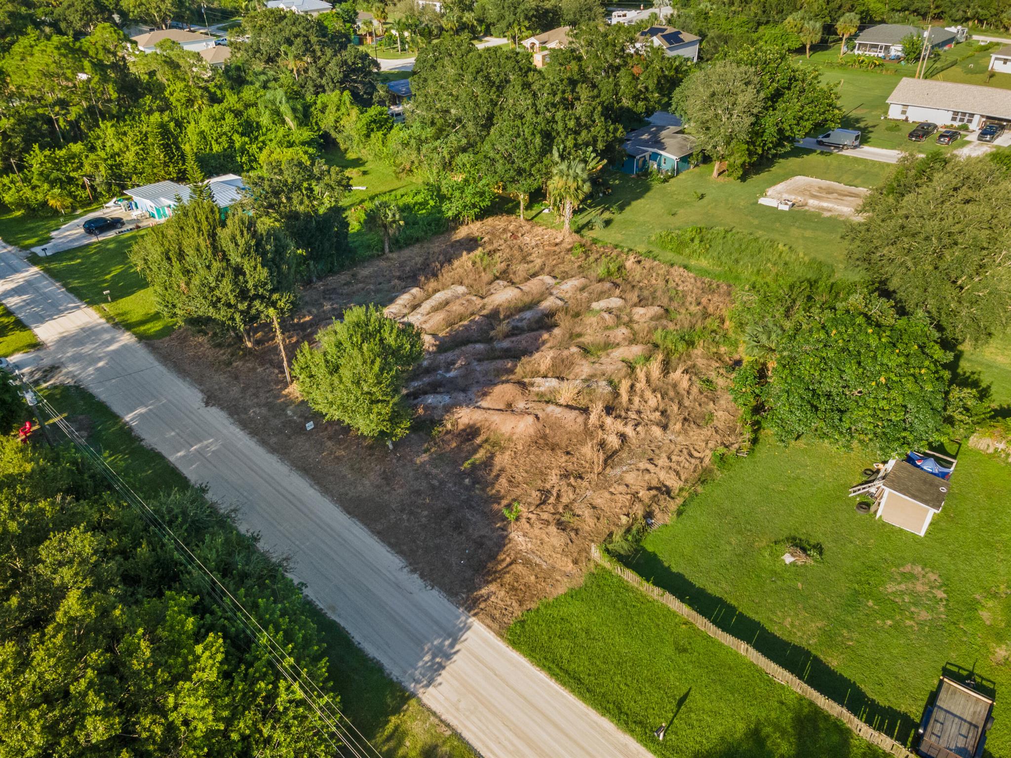 VERO LAKE ESTATES UNIT A - Land