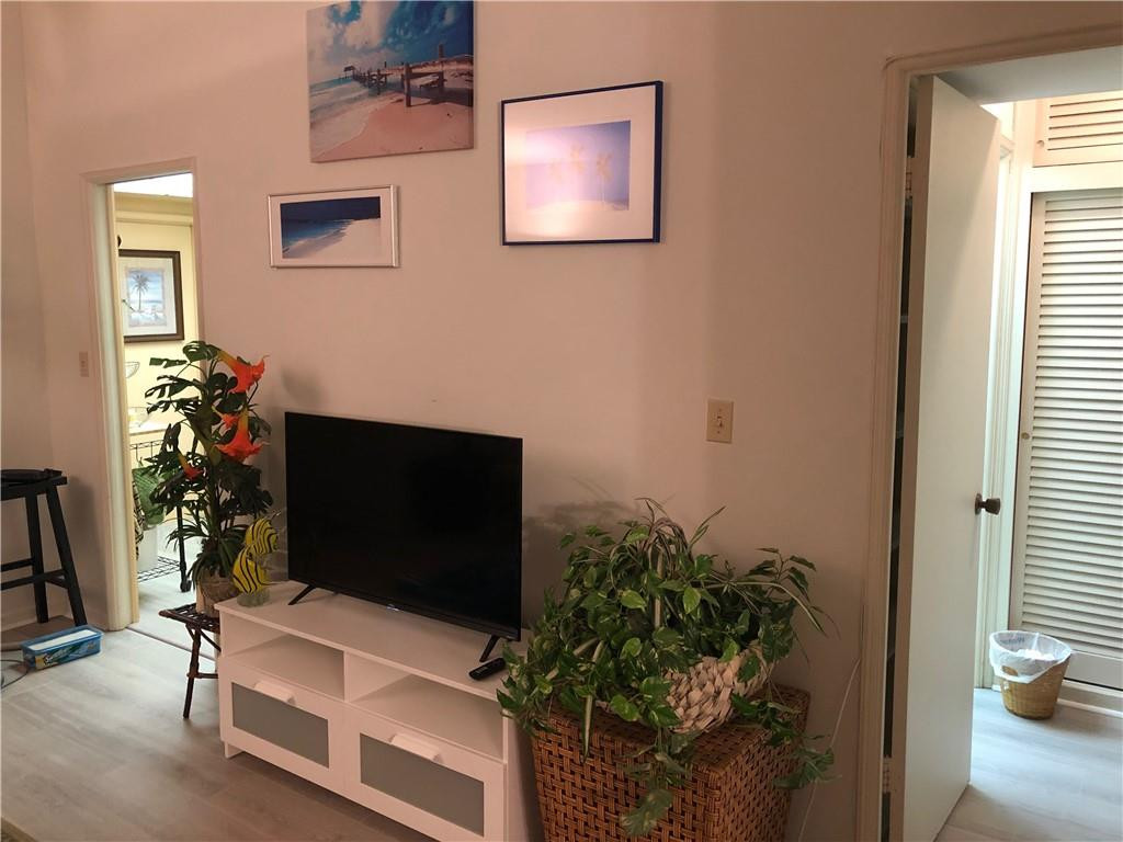 1967 S Ocean Boulevard 305