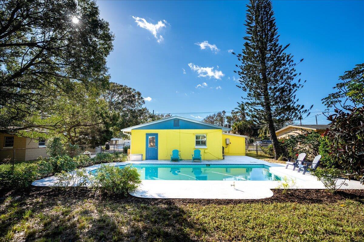 SUNSET PARK - Residential