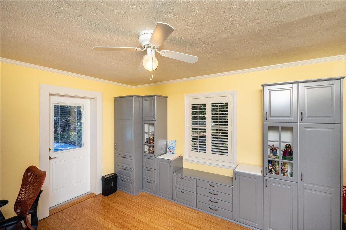 SUNSET PARK - Residential