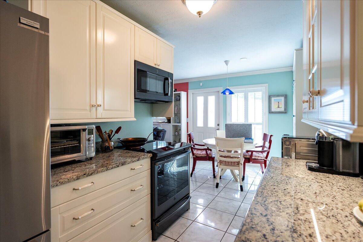 SUNSET PARK - Residential