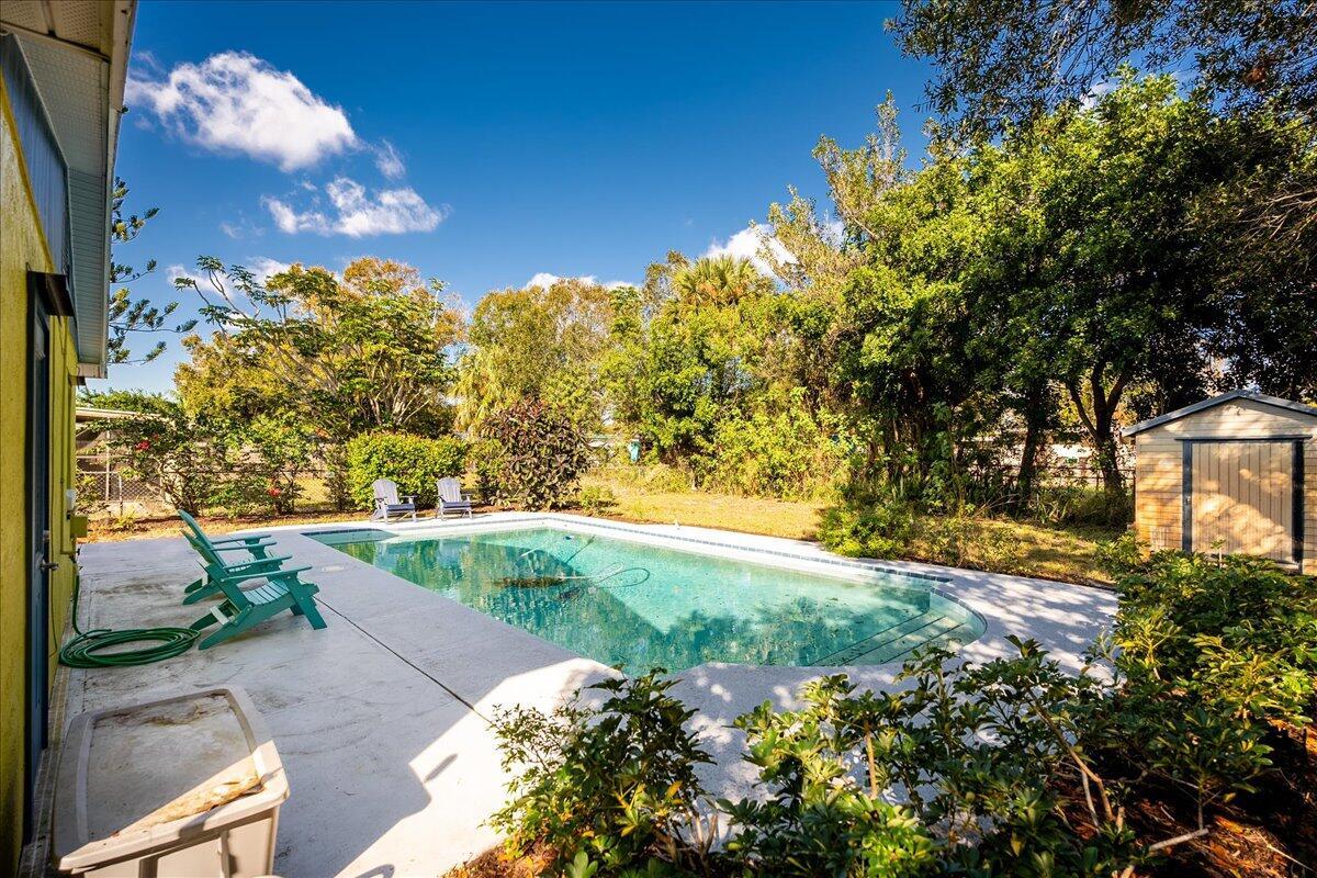 SUNSET PARK - Residential