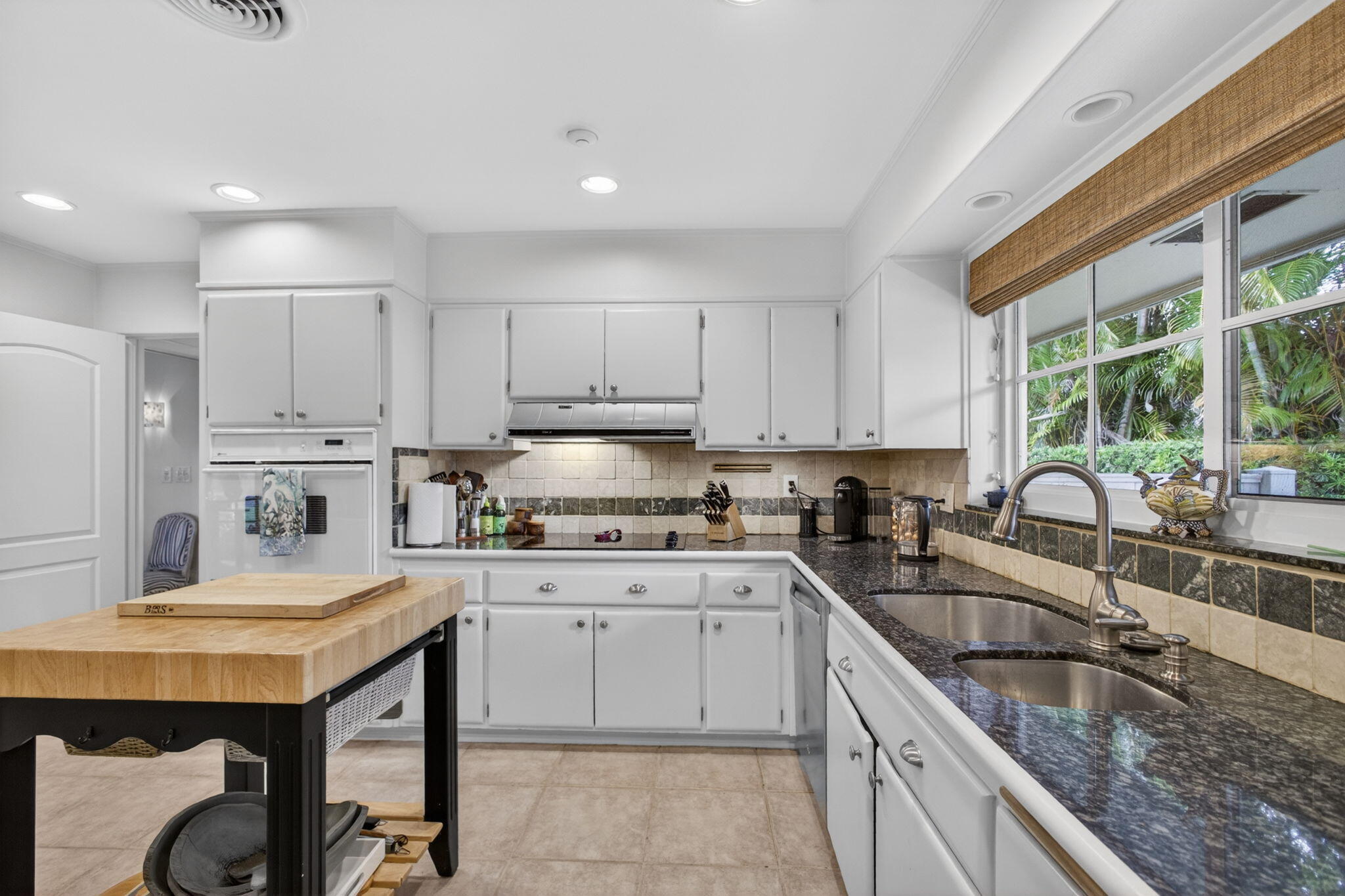 Tequesta Country Club - Residential