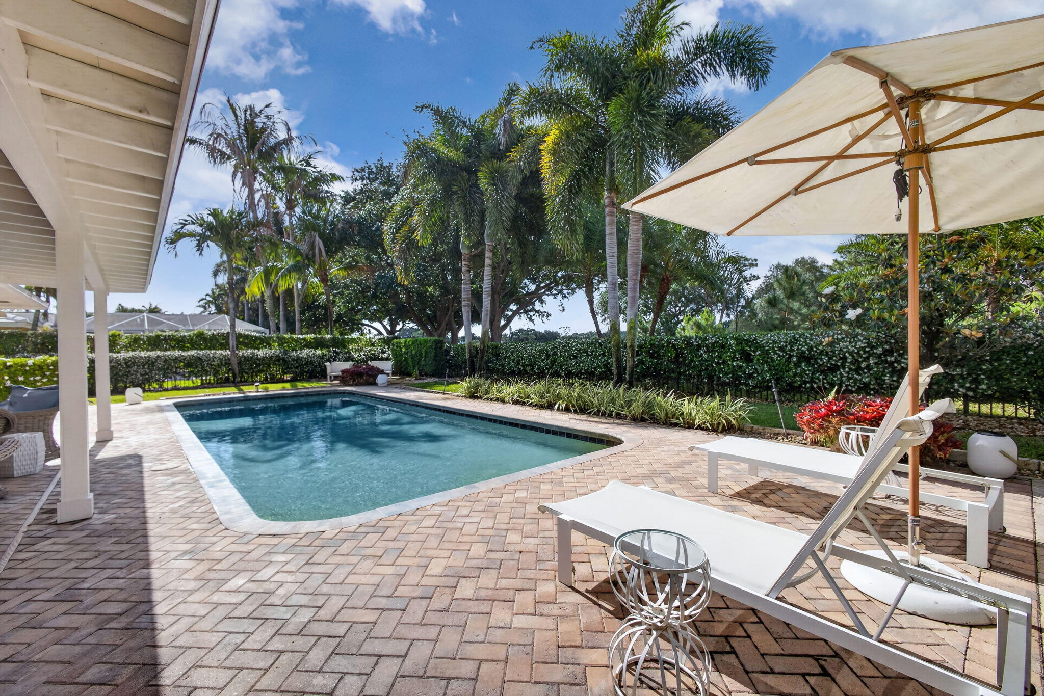 Tequesta Country Club - Residential
