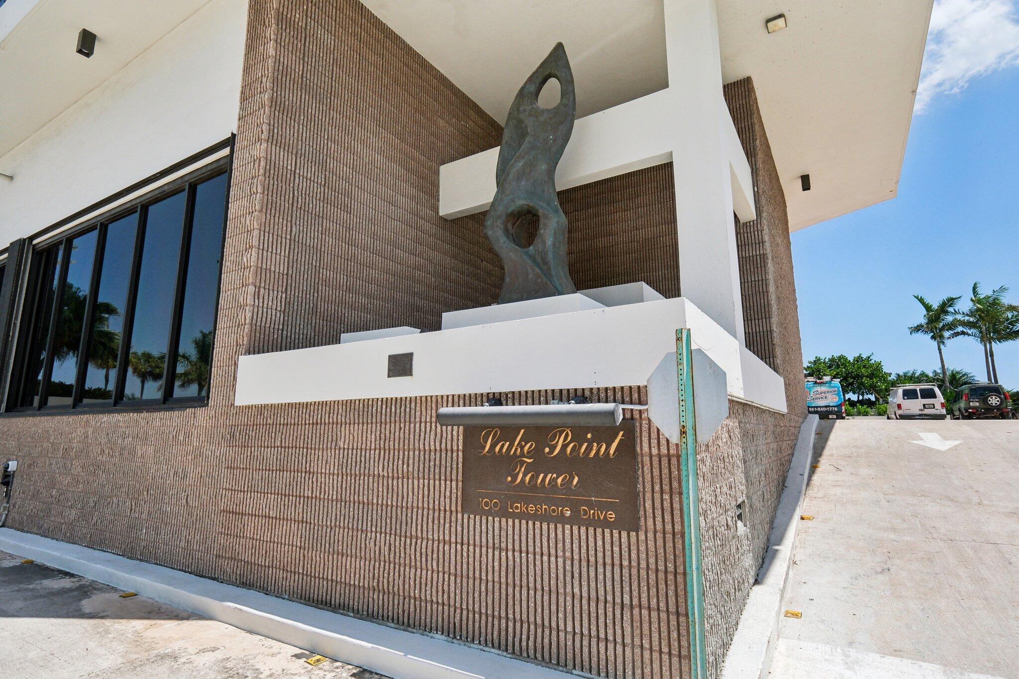 OLD PORT COVE LAKE POINT TOWER CONDO - Residential