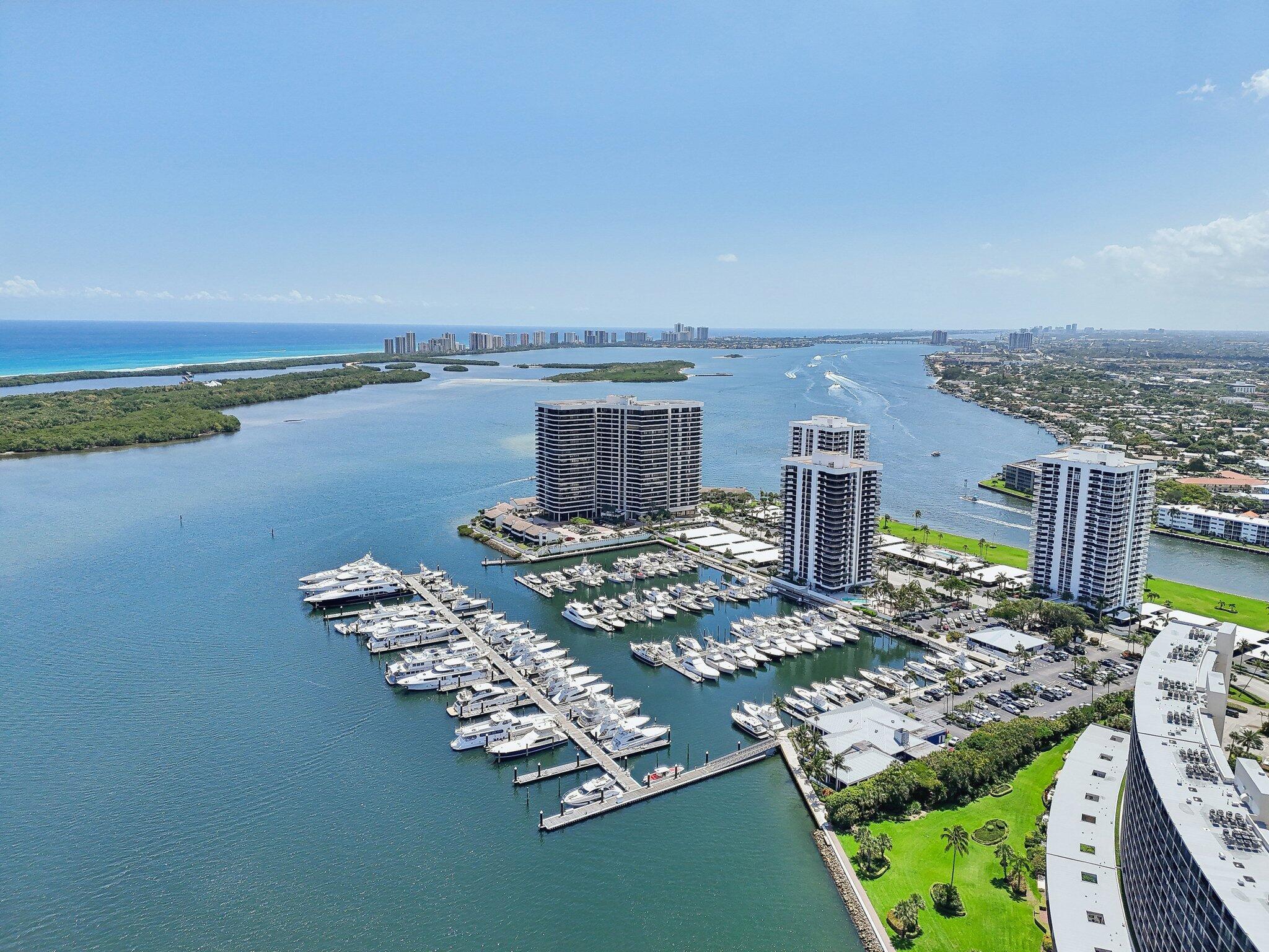 100 Lakeshore Drive 456