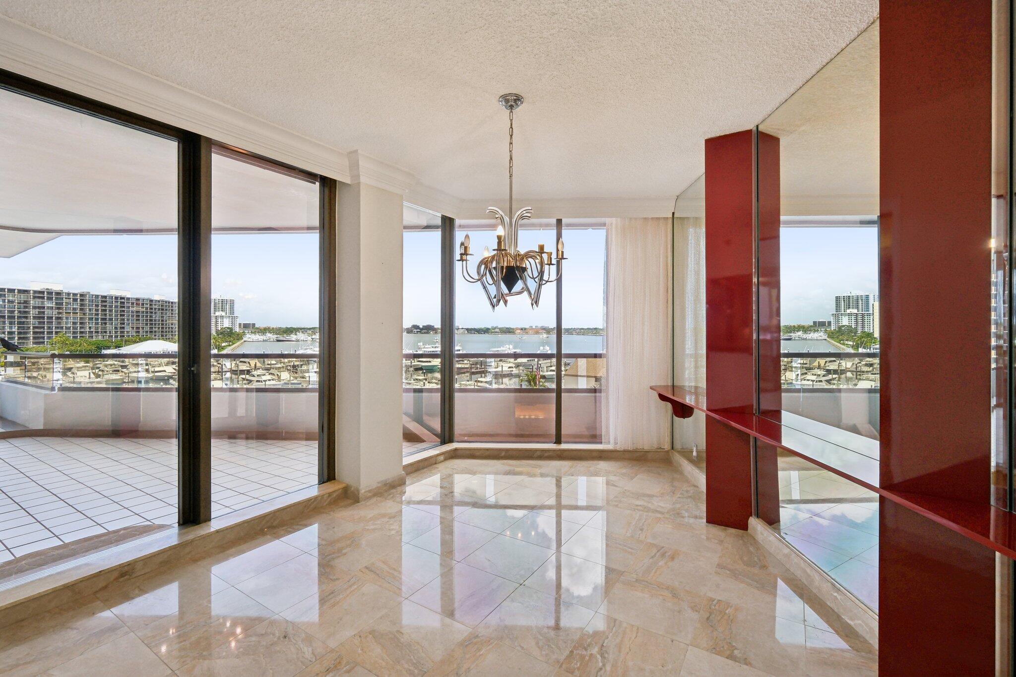 OLD PORT COVE LAKE POINT TOWER CONDO - Residential