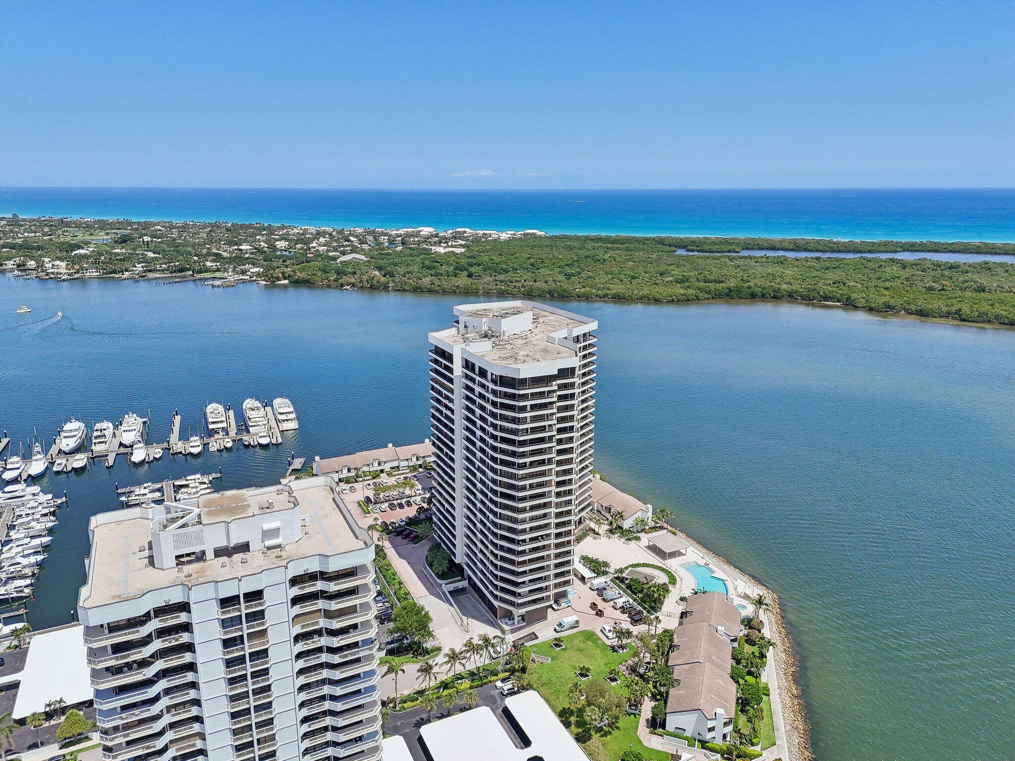 OLD PORT COVE LAKE POINT TOWER CONDO - Residential
