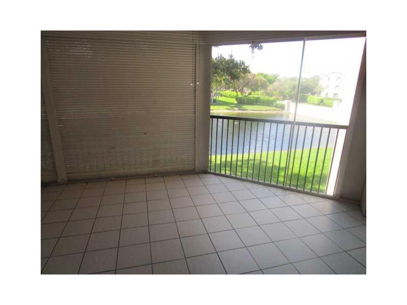 FAIRFAX - Residential