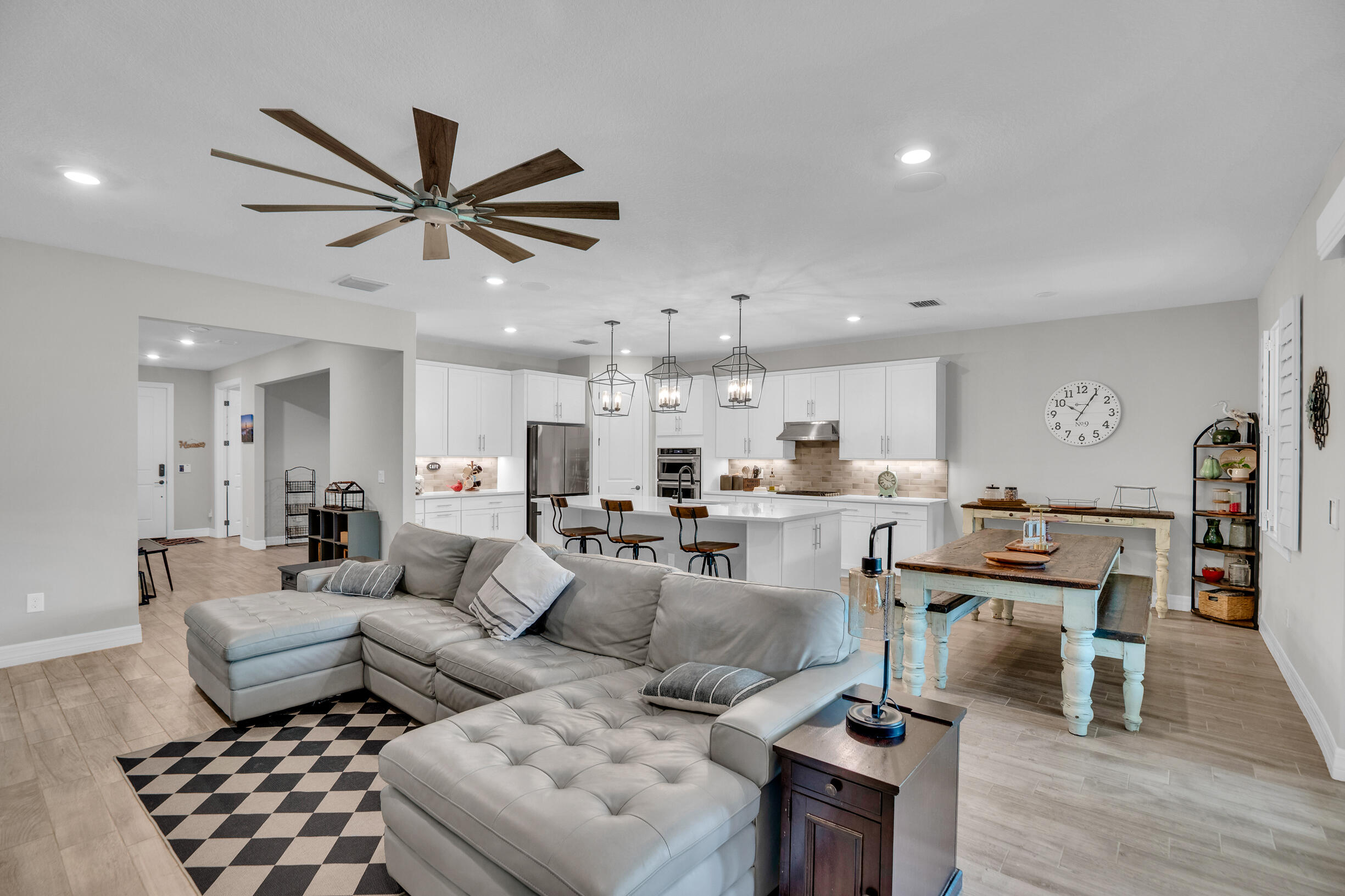 PULTE AT TRADITION PHASE 1 - Residential
