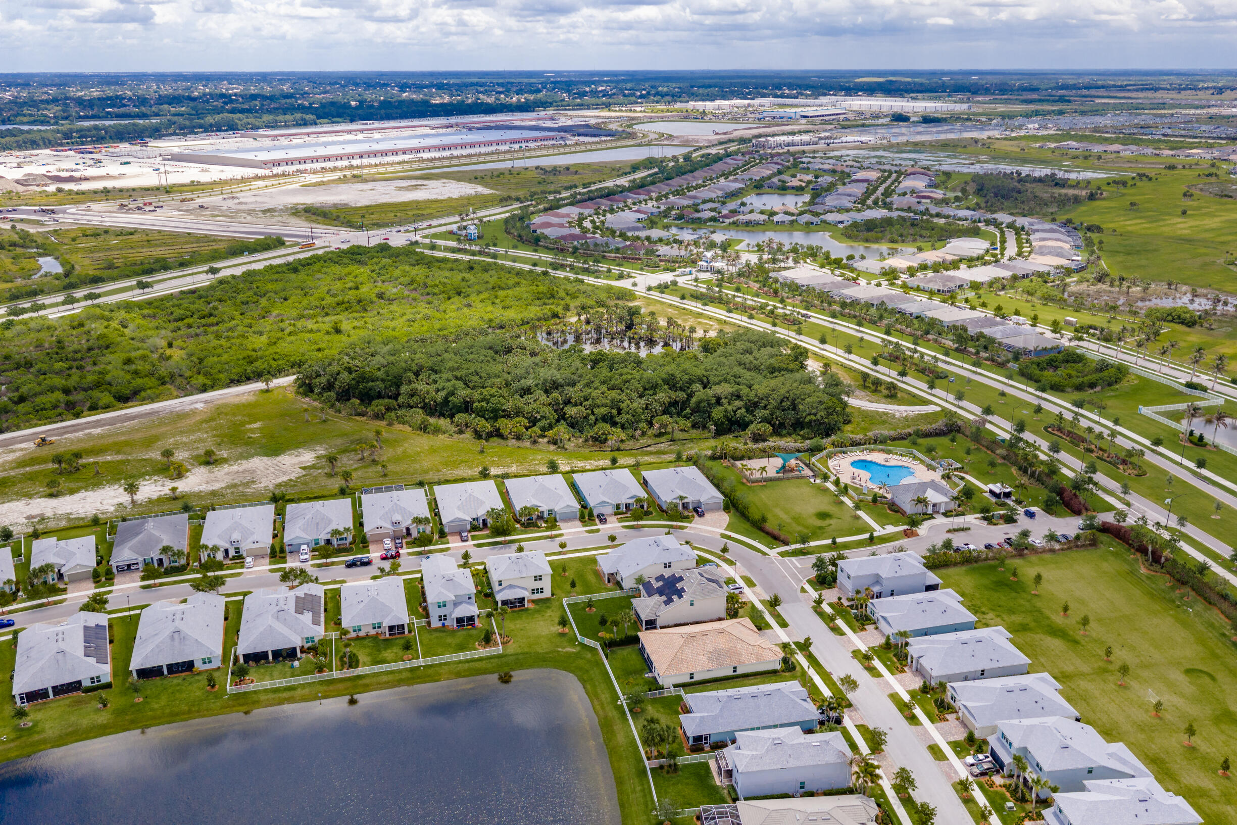 PULTE AT TRADITION PHASE 1 - Residential