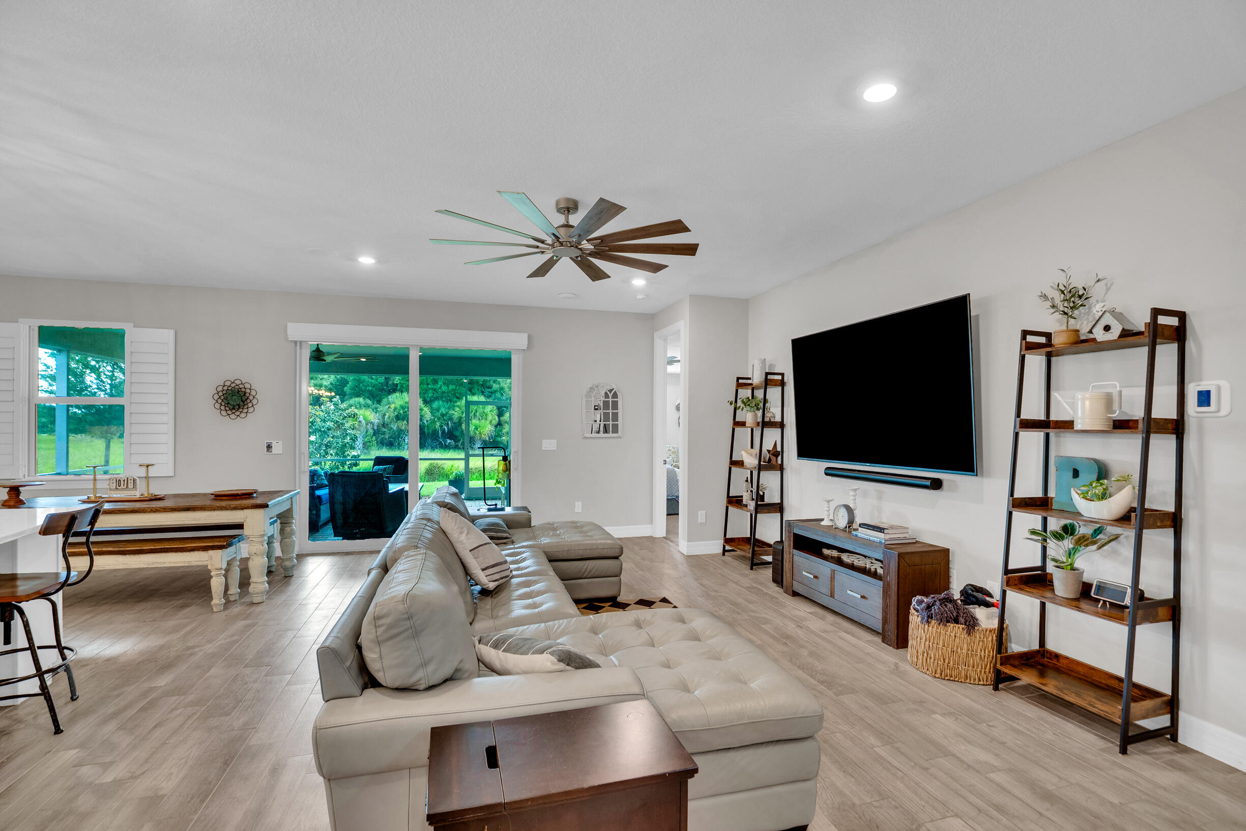 PULTE AT TRADITION PHASE 1 - Residential