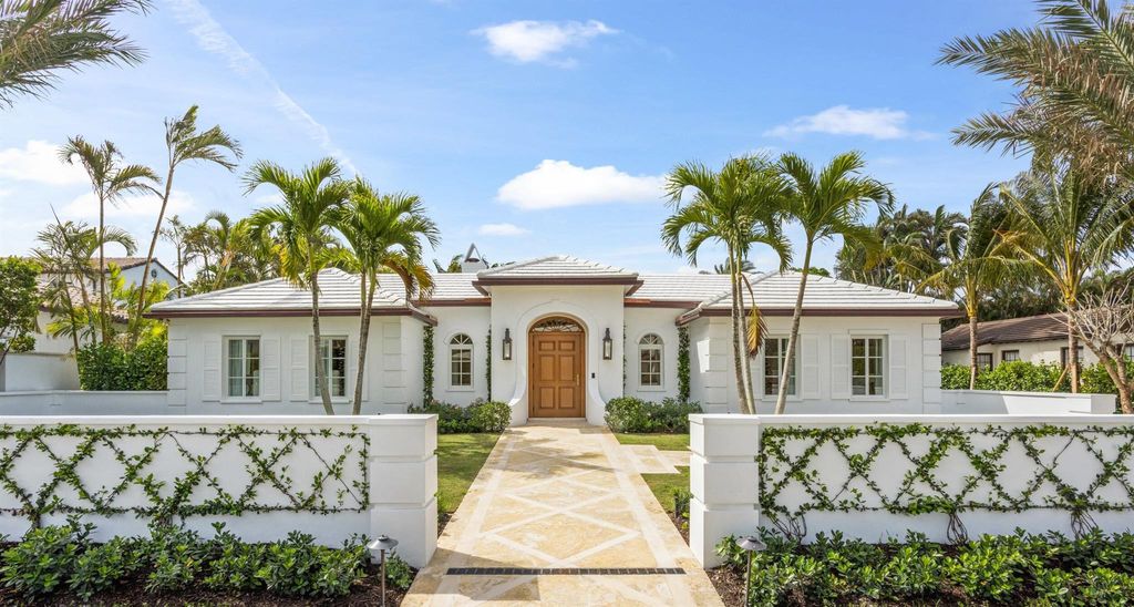 Photo of 224 Southland Road, Palm Beach, FL 33480 (MLS # R11077665)