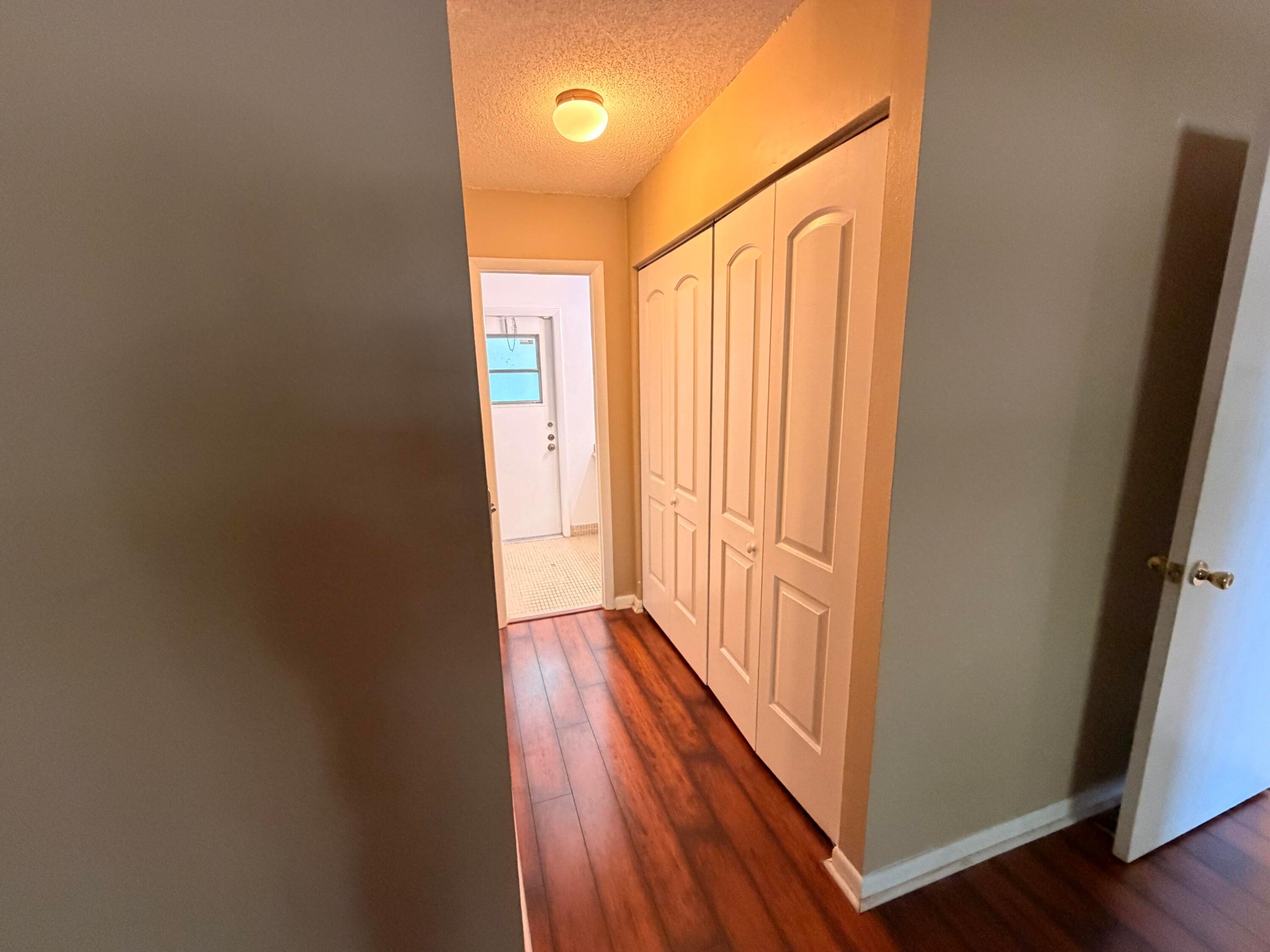 ARROWHEAD GOLF & TENNIS CLUB - Residential