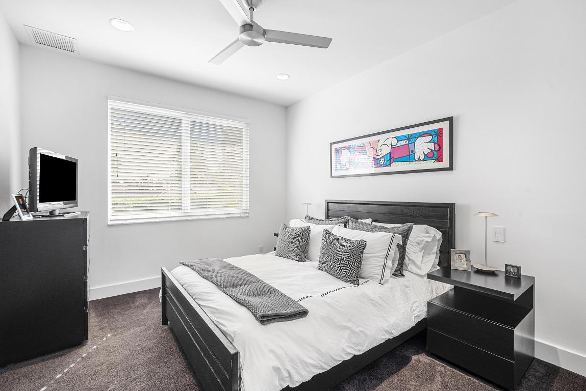 DEVON PLACE - Residential