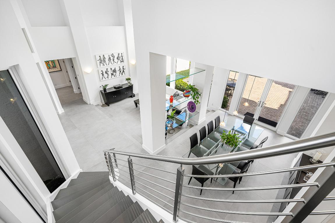 DEVON PLACE - Residential