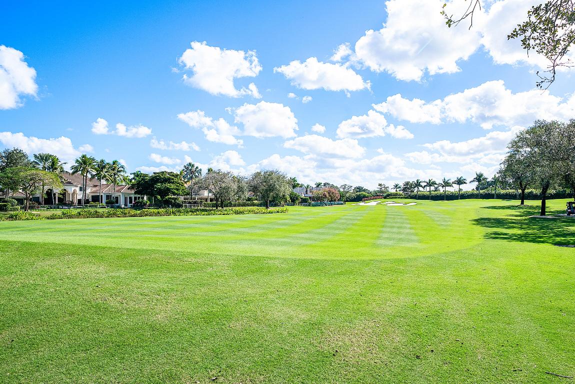 DEVON PLACE - Residential