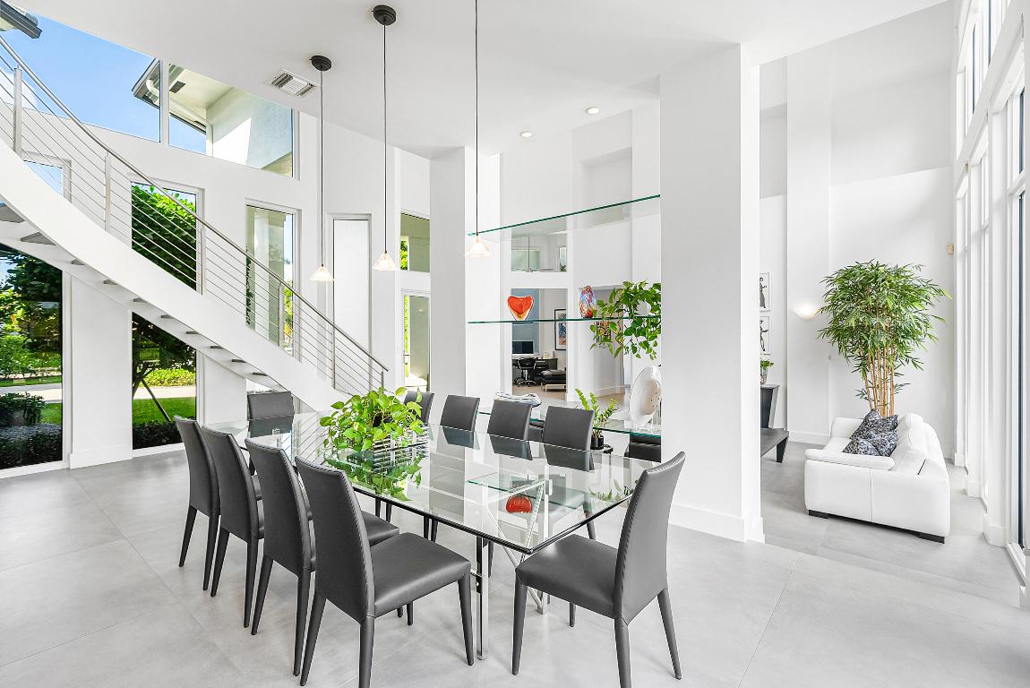 DEVON PLACE - Residential