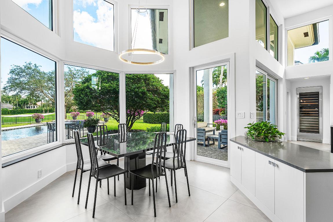 DEVON PLACE - Residential