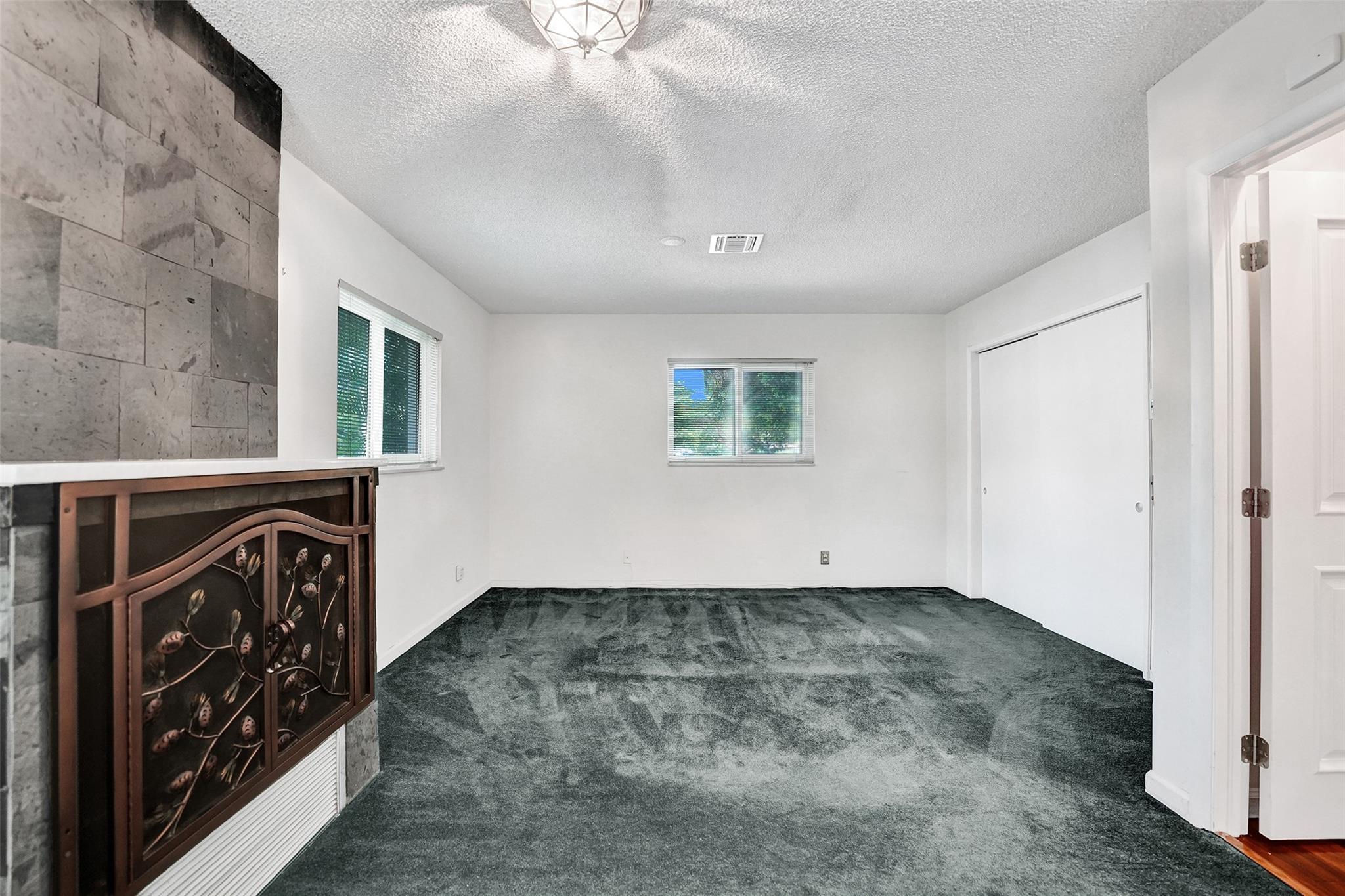 CORAL HEIGHTS - Residential