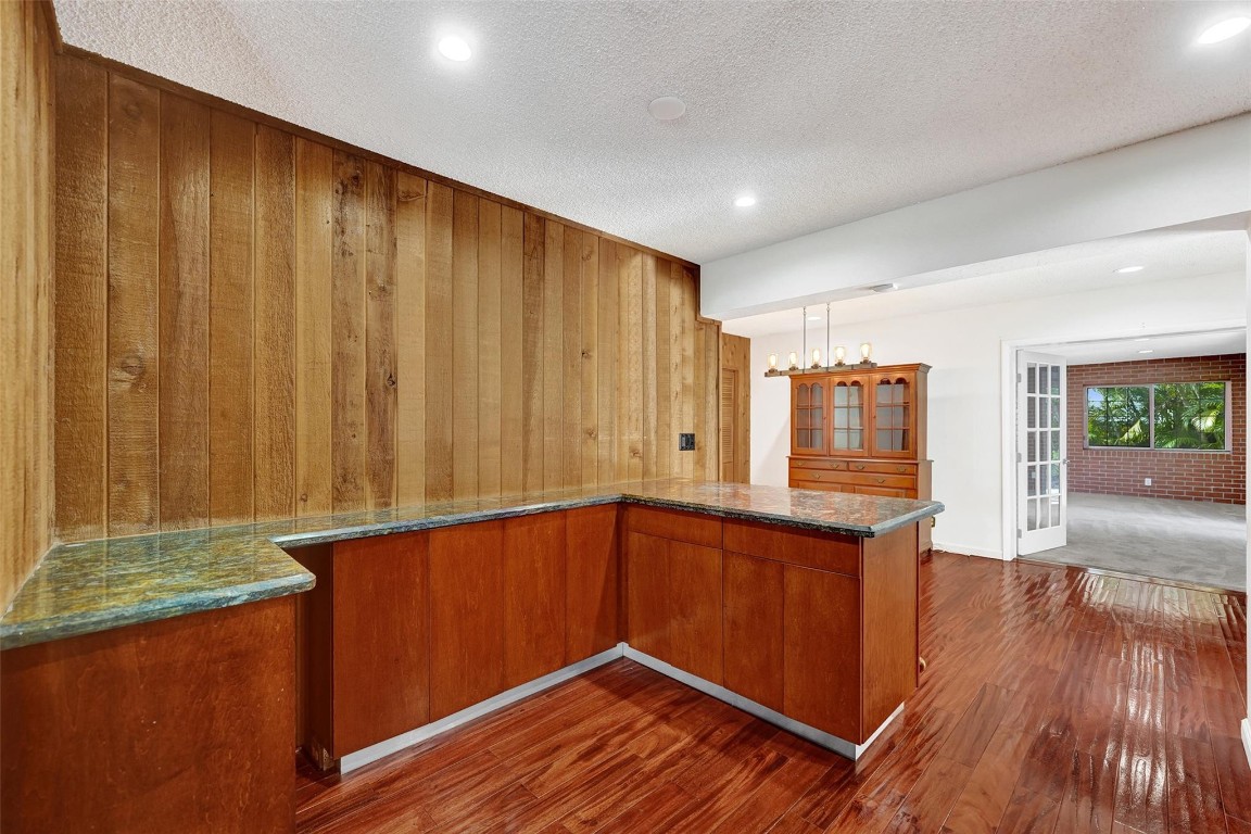 CORAL HEIGHTS - Residential