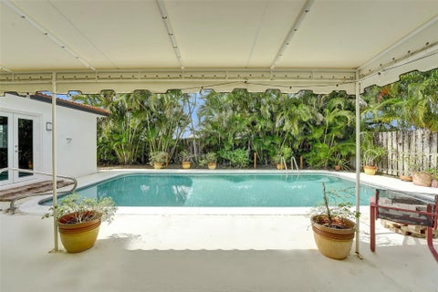 Tiny photo for 4731 NE 13 Avenue, Oakland Park, FL 33334 (MLS # F10541261)