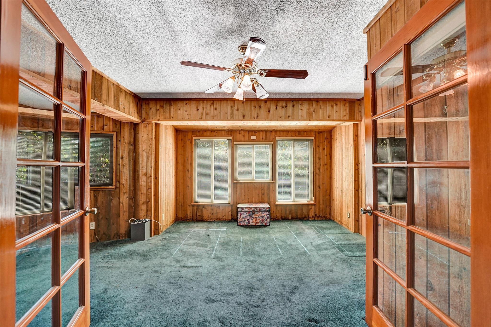 CORAL HEIGHTS - Residential