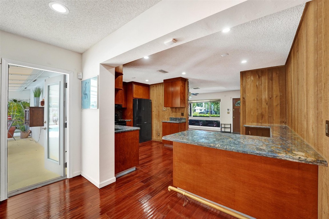 CORAL HEIGHTS - Residential