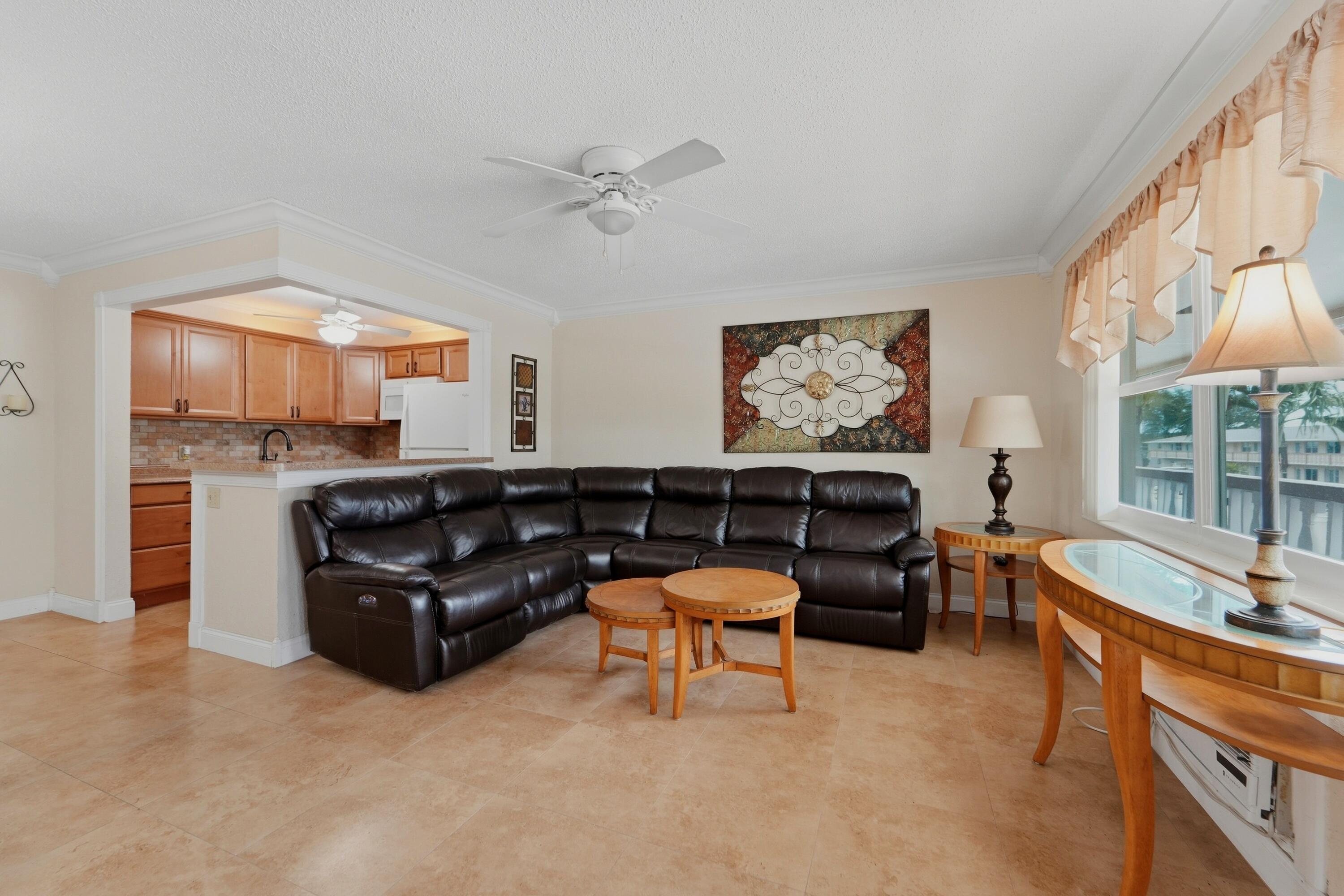 173 KENT J, West Palm Beach, FL, 33417/$69,900 3 173 KENT J