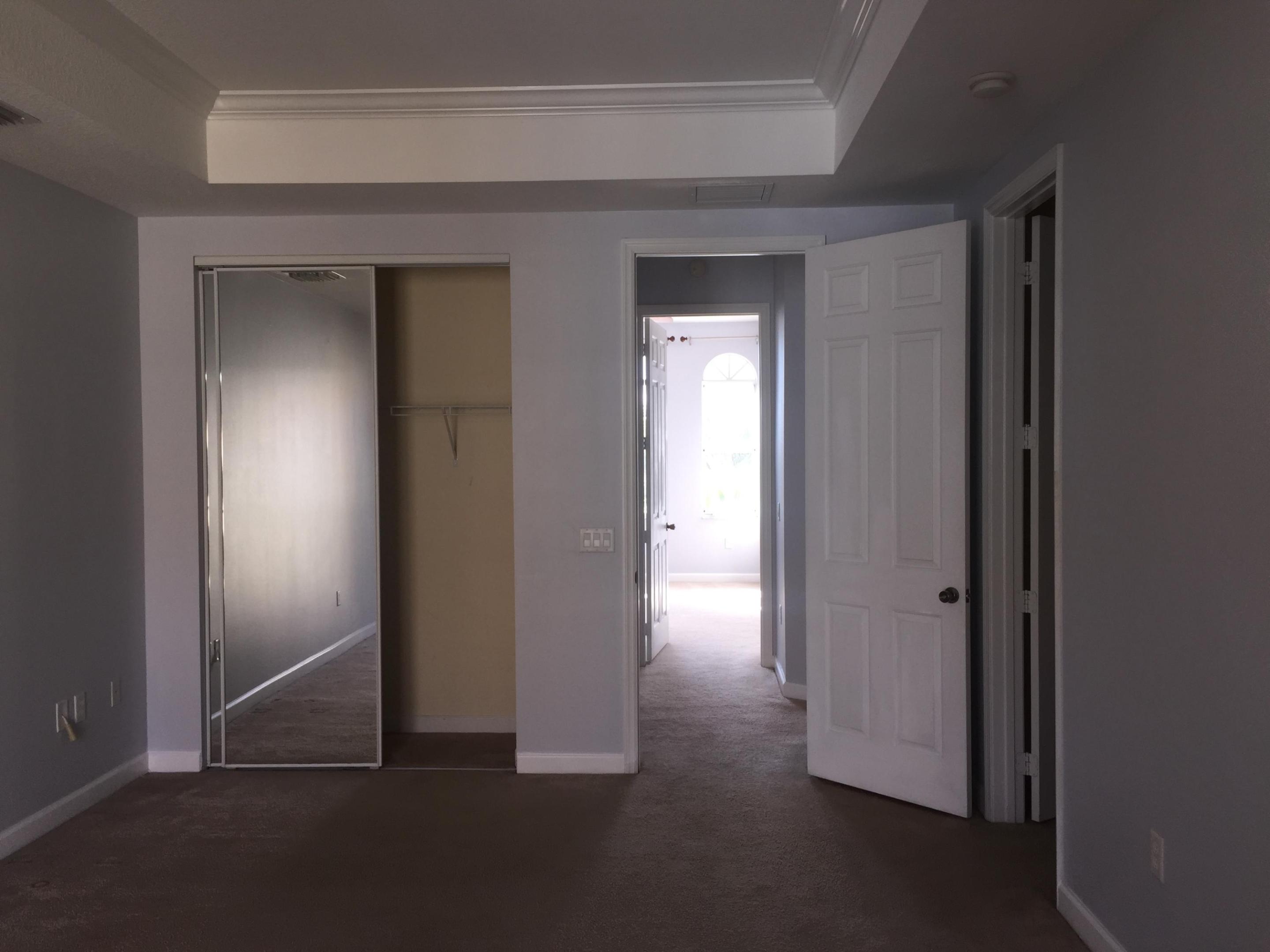 HARBOUR OAKS - Residential Lease