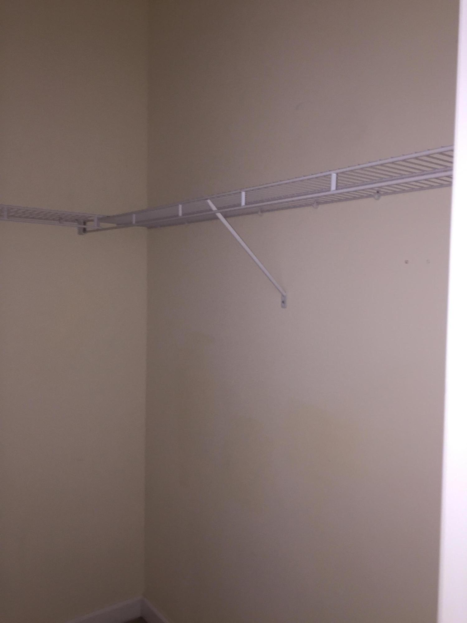 HARBOUR OAKS - Residential Lease