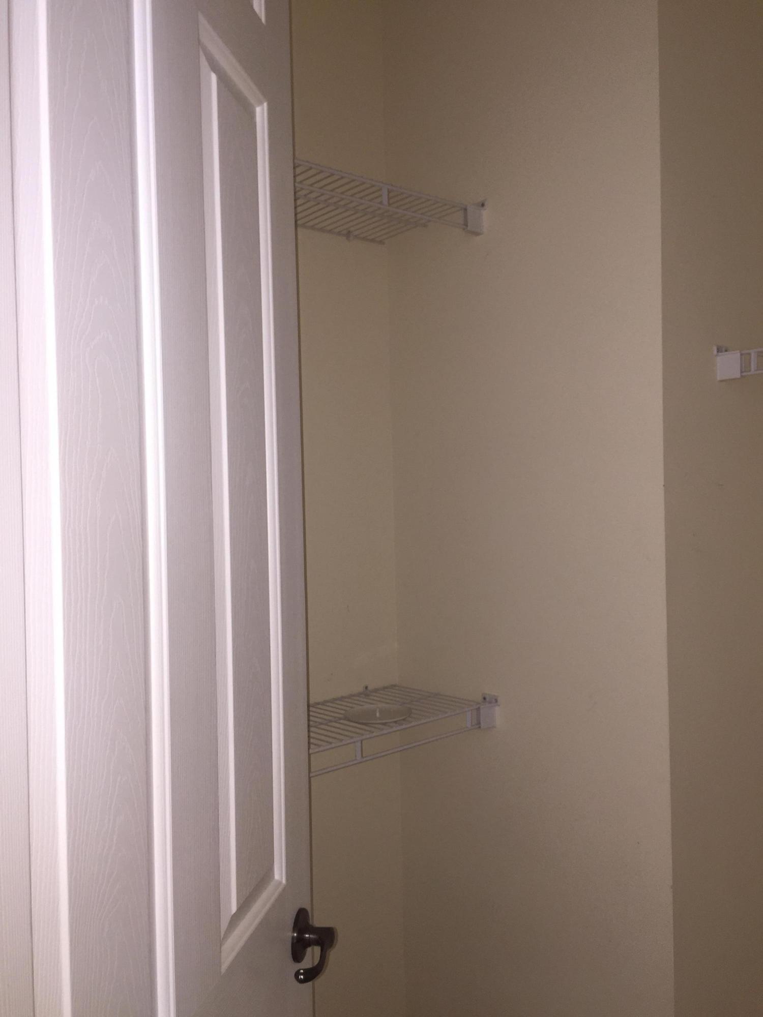 HARBOUR OAKS - Residential Lease