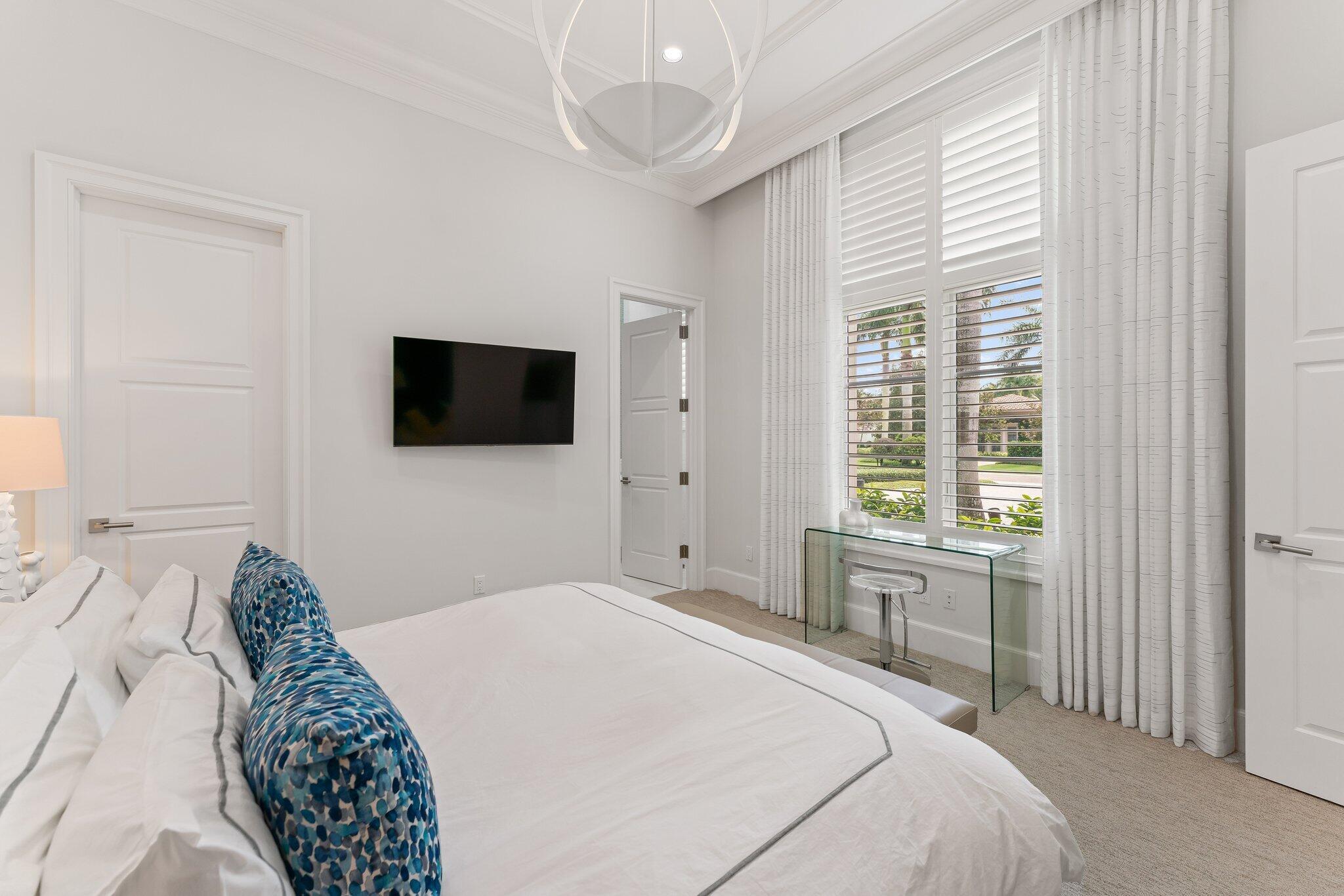 OLD PALM 4 - Residential