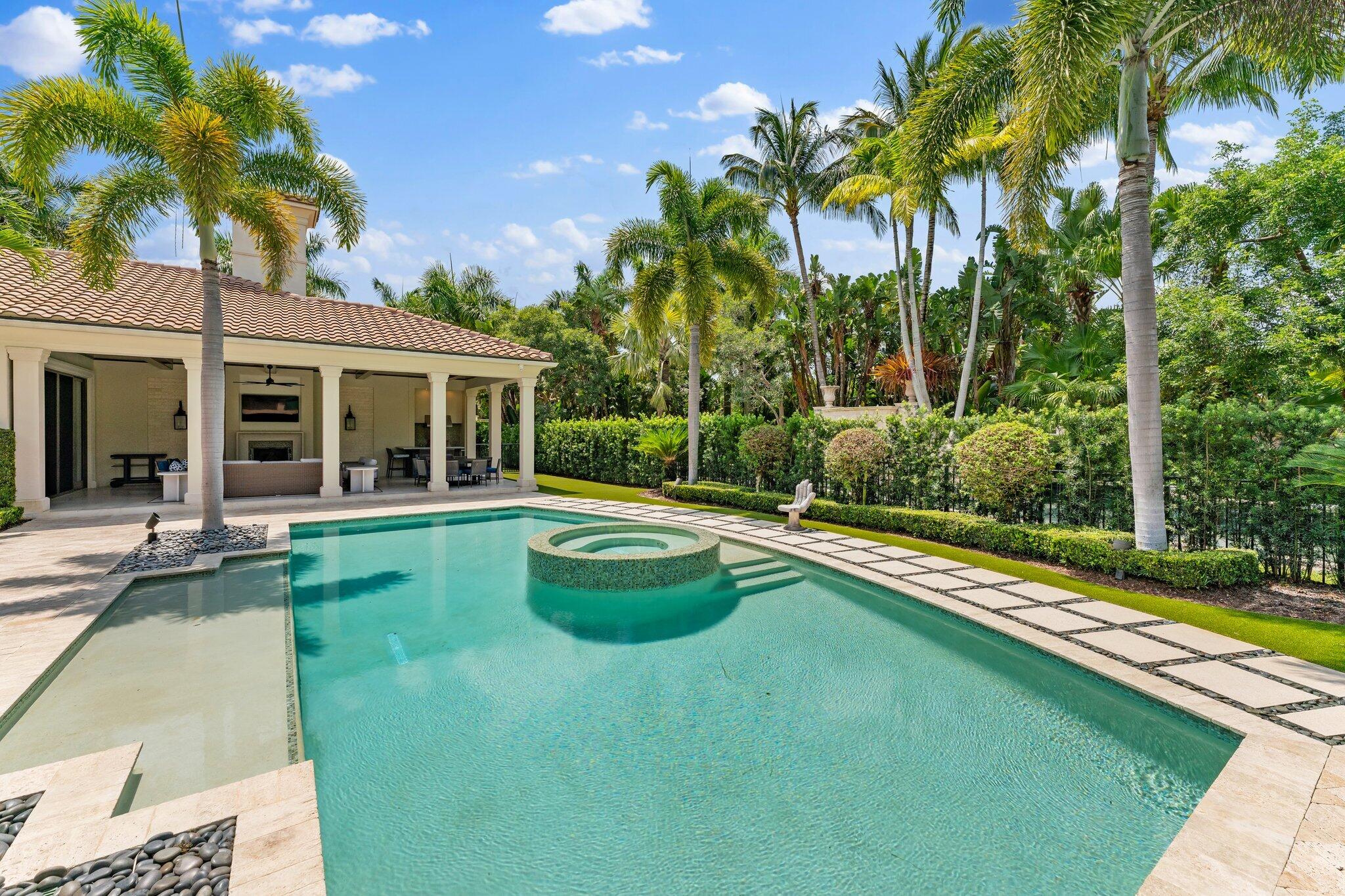 OLD PALM 4 - Residential