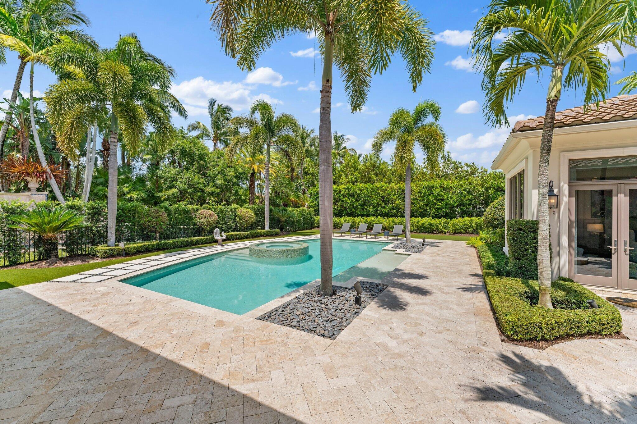 OLD PALM 4 - Residential