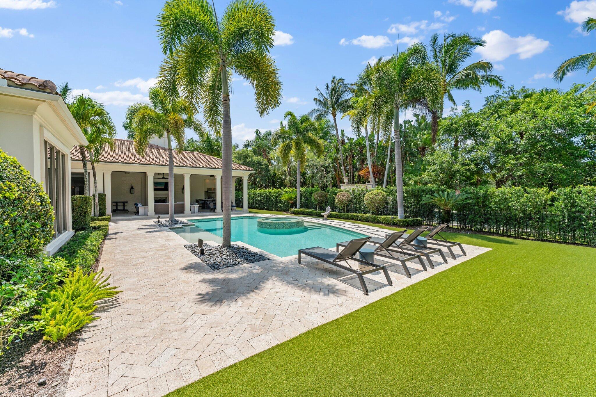 OLD PALM 4 - Residential