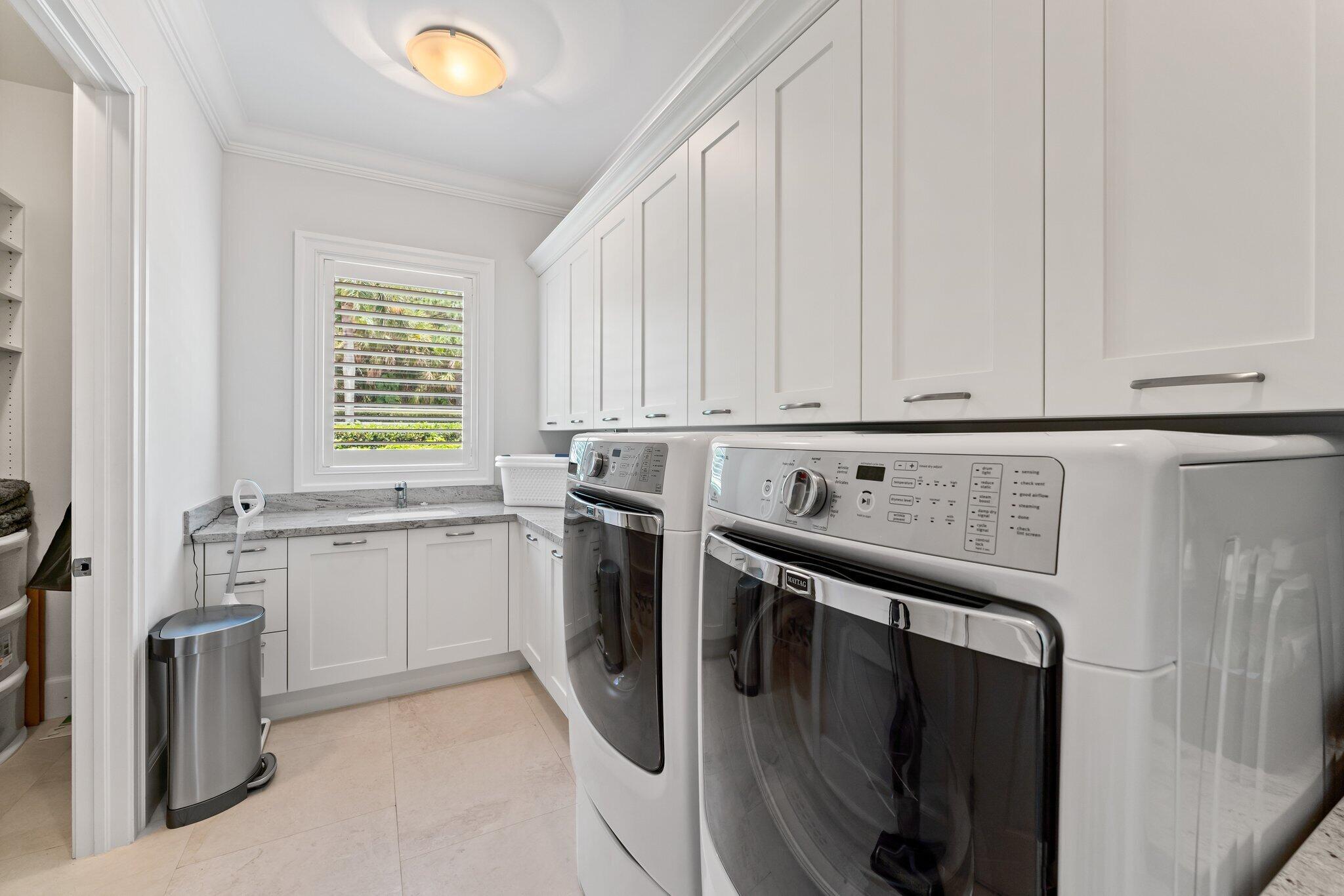 OLD PALM 4 - Residential