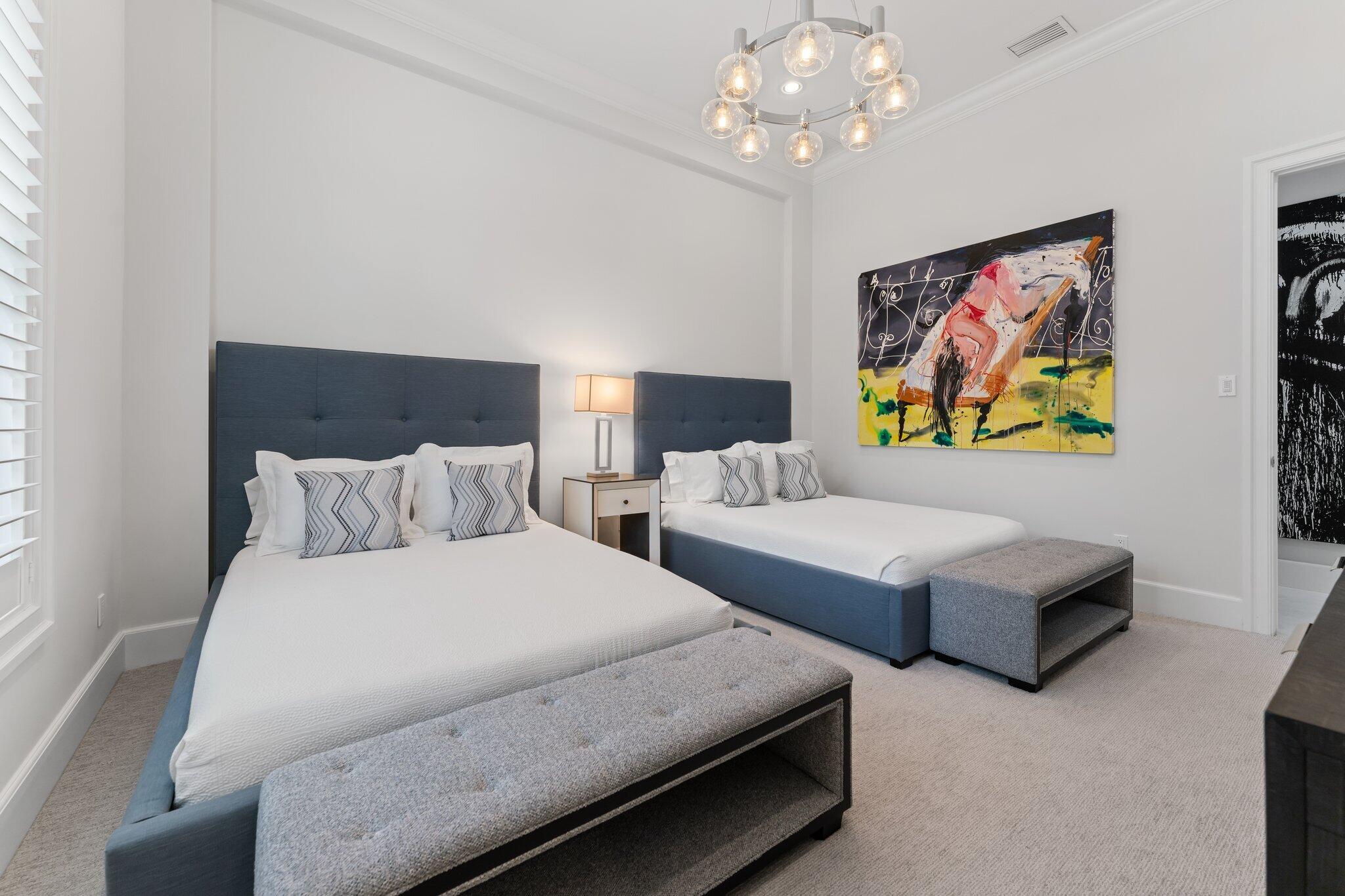 OLD PALM 4 - Residential