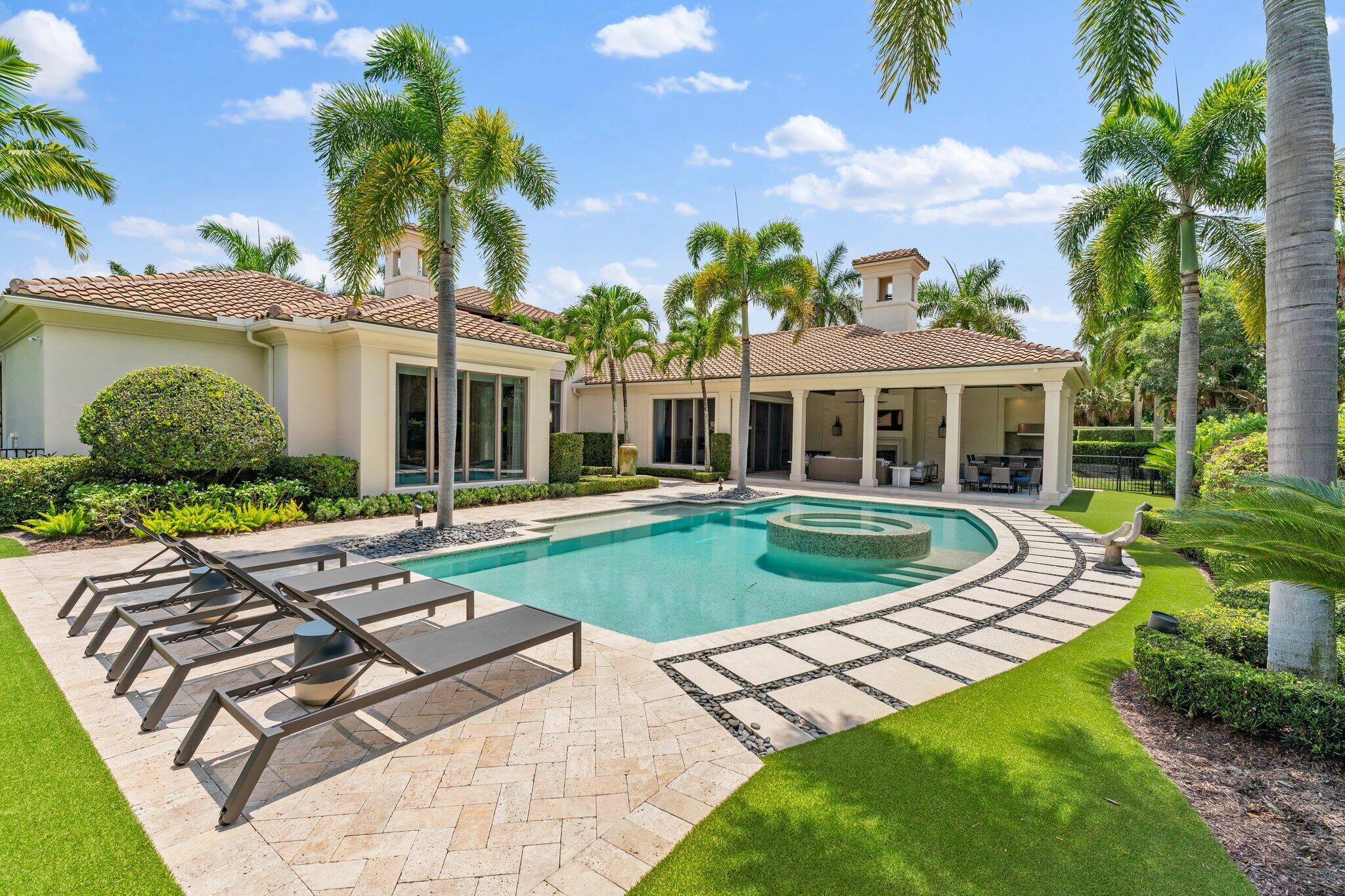 OLD PALM 4 - Residential