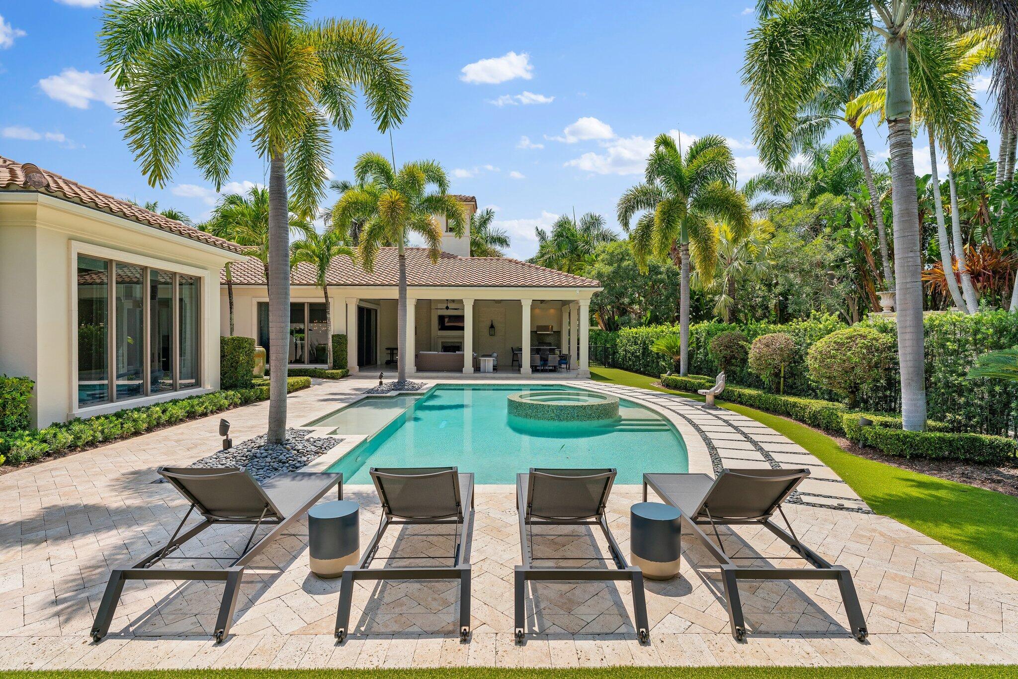 OLD PALM 4 - Residential